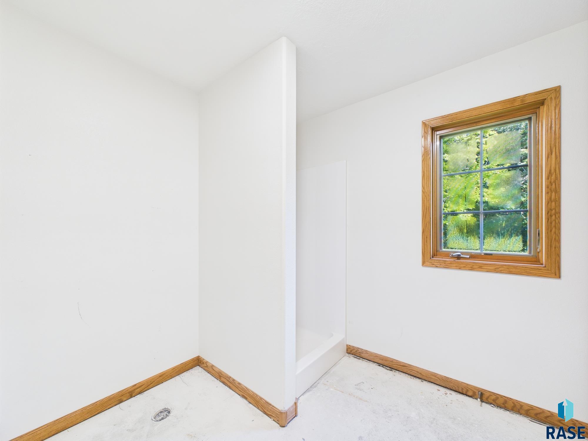 6908 W Stoney Creek St