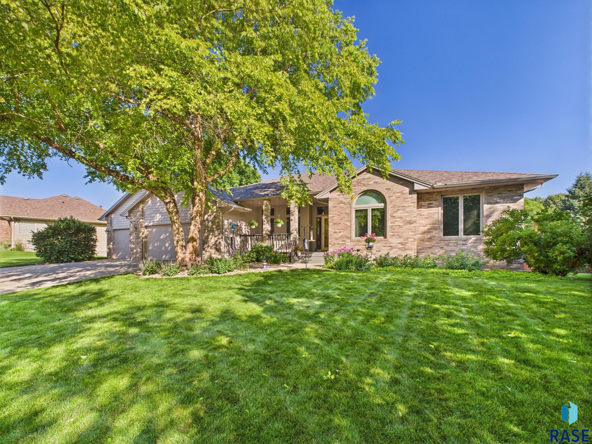 6908 W Stoney Creek St