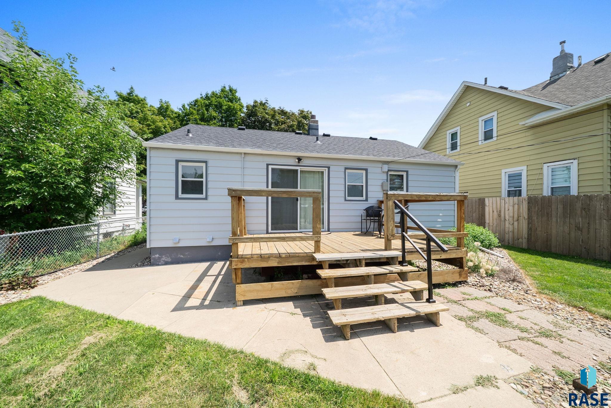 429 N Franklin Ave