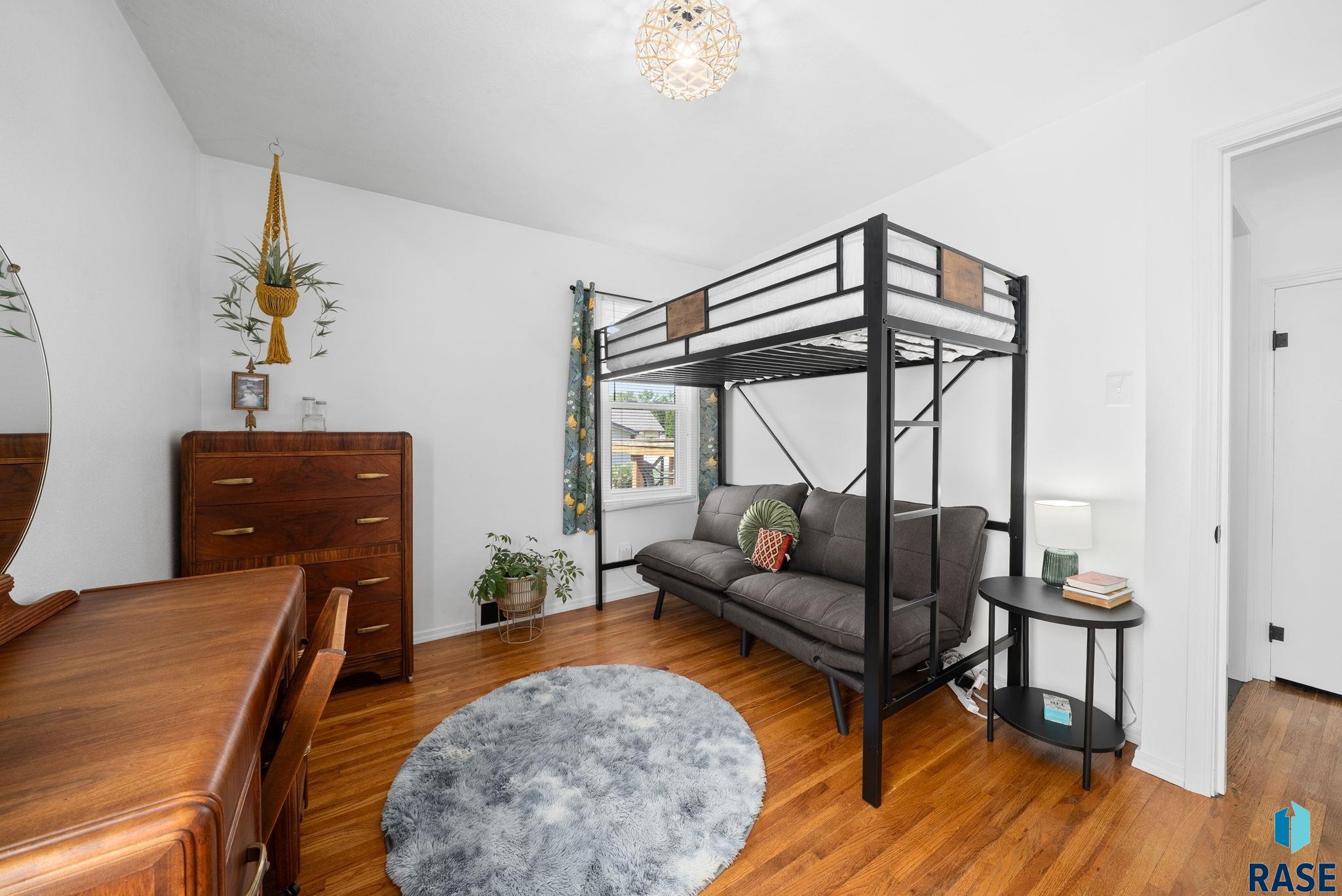 429 N Franklin Ave