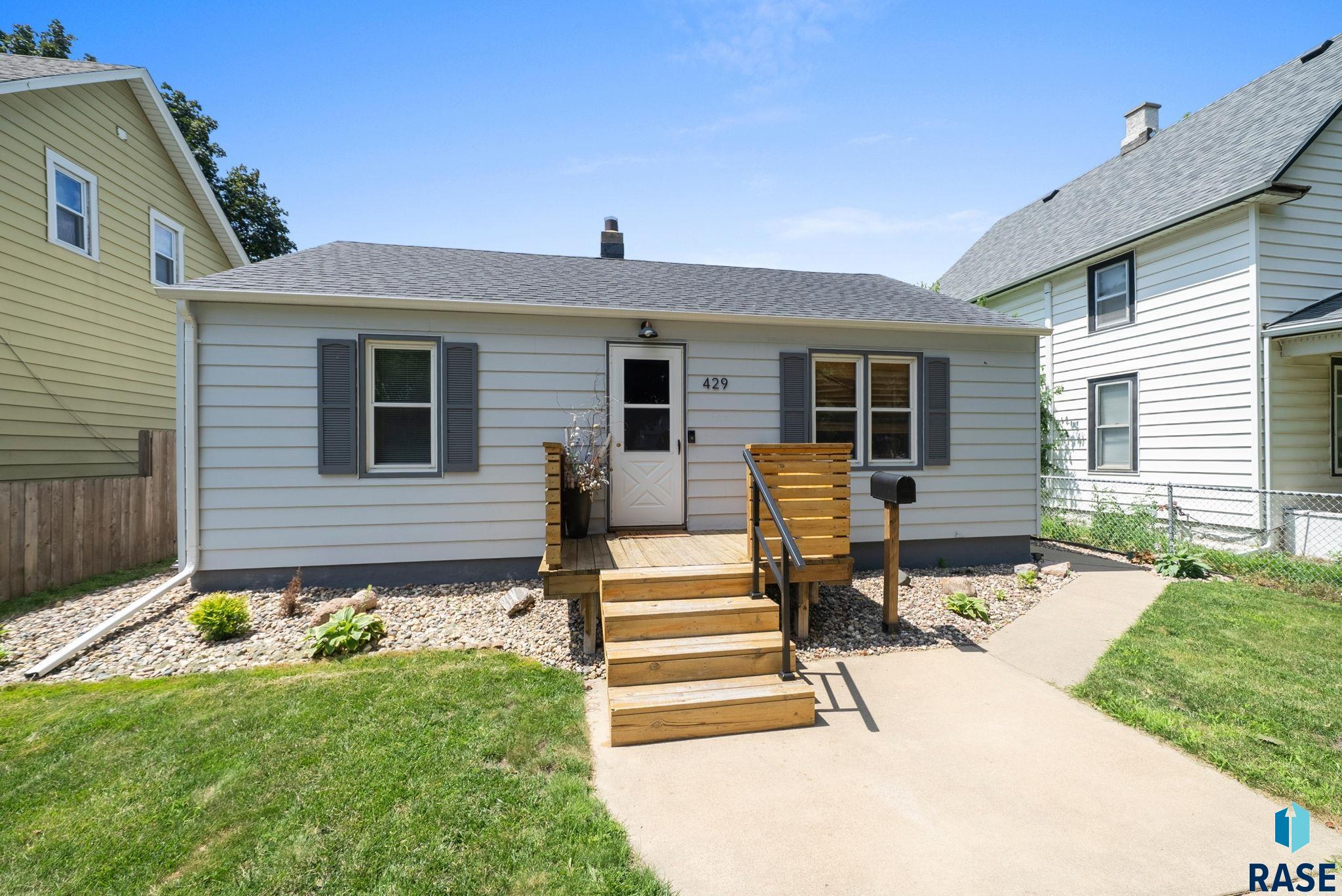429 N Franklin Ave