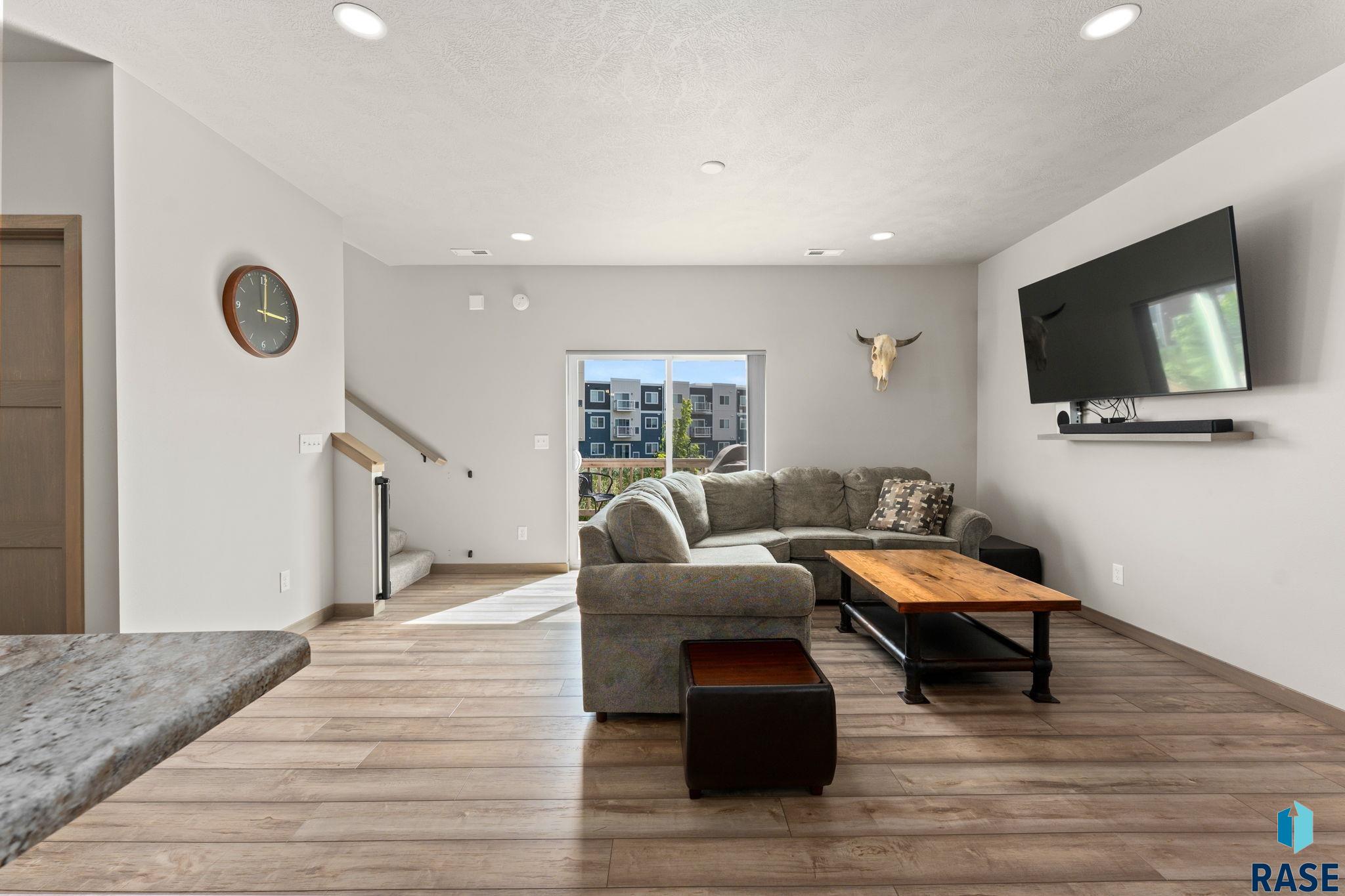 5903 S Whisper Creek Pl