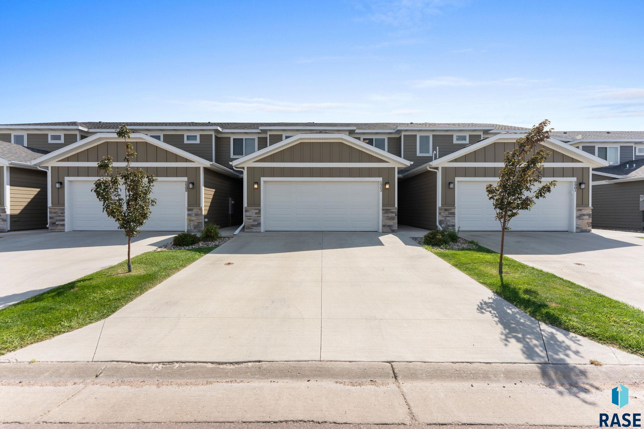 5903 S Whisper Creek Pl