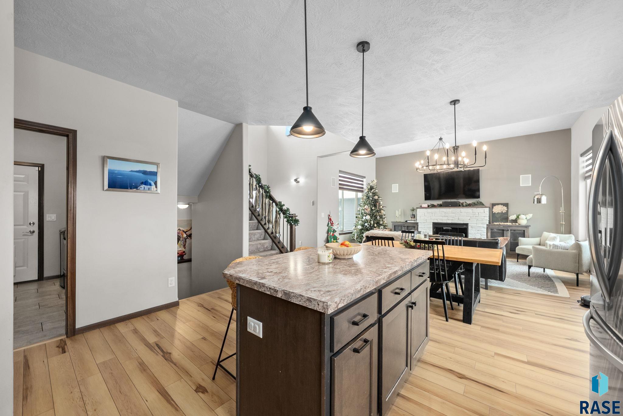 4417 W Delafield Cir
