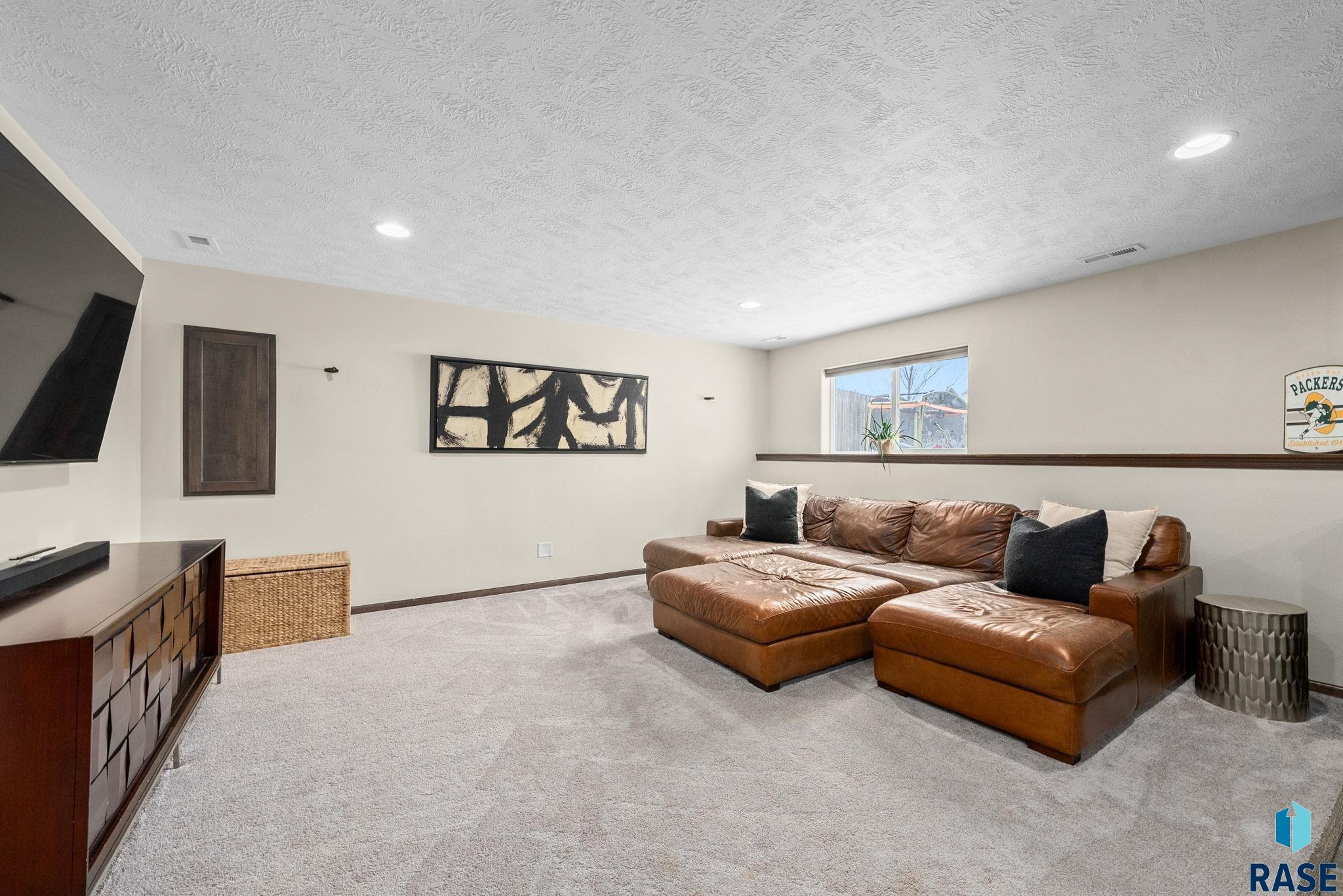 4417 W Delafield Cir