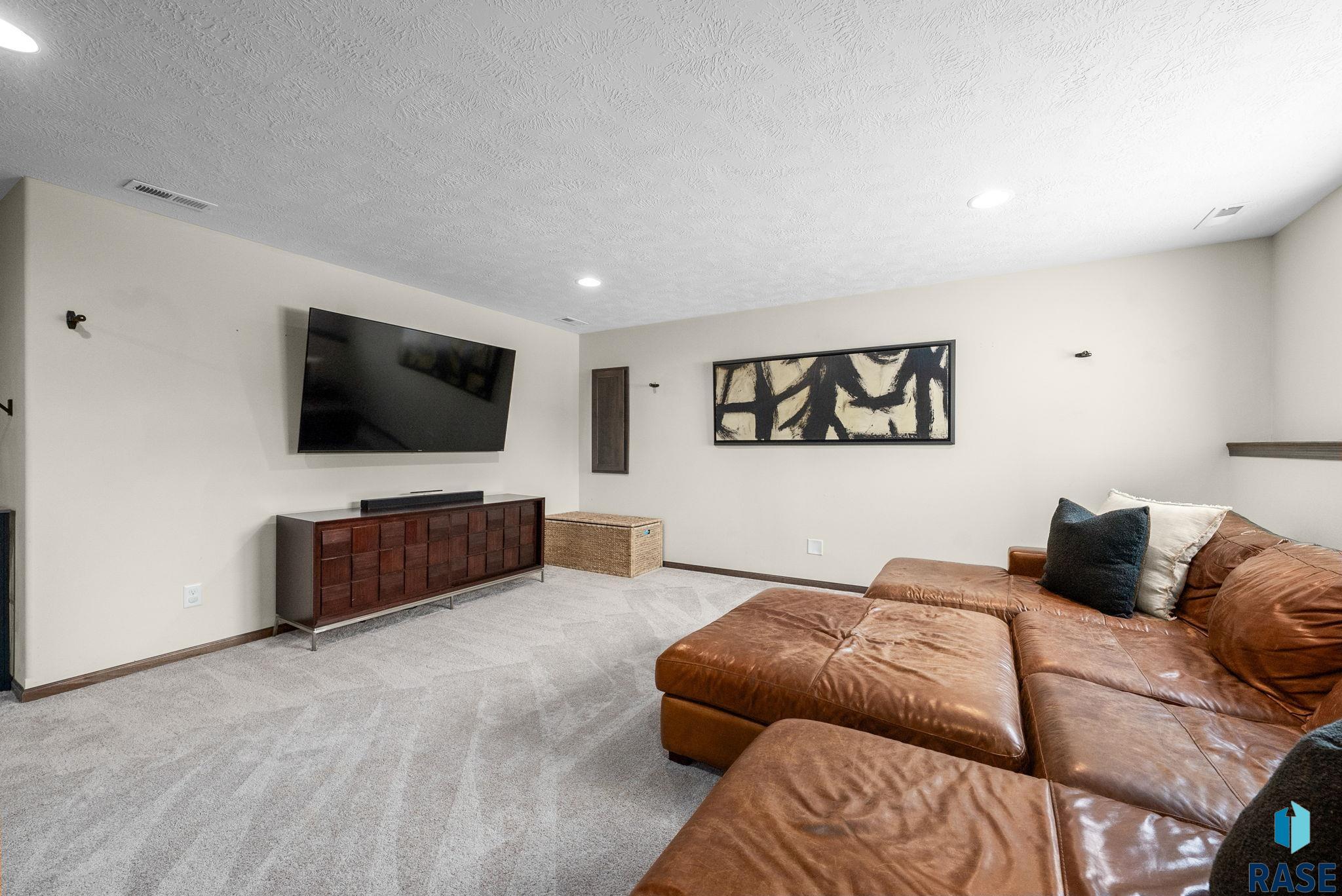 4417 W Delafield Cir