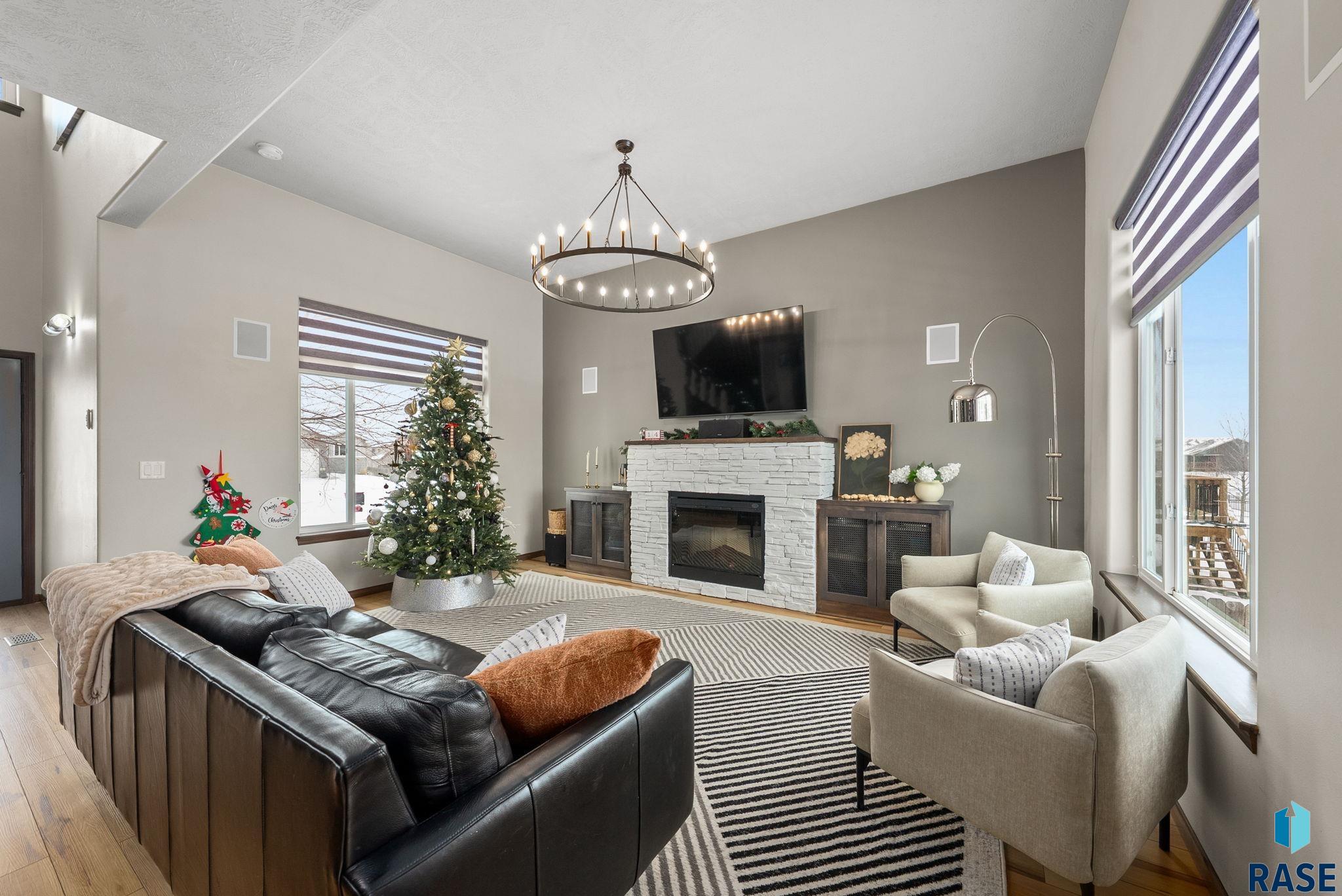 4417 W Delafield Cir