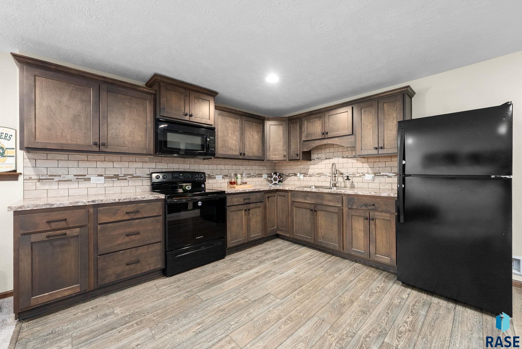 4417 W Delafield Cir