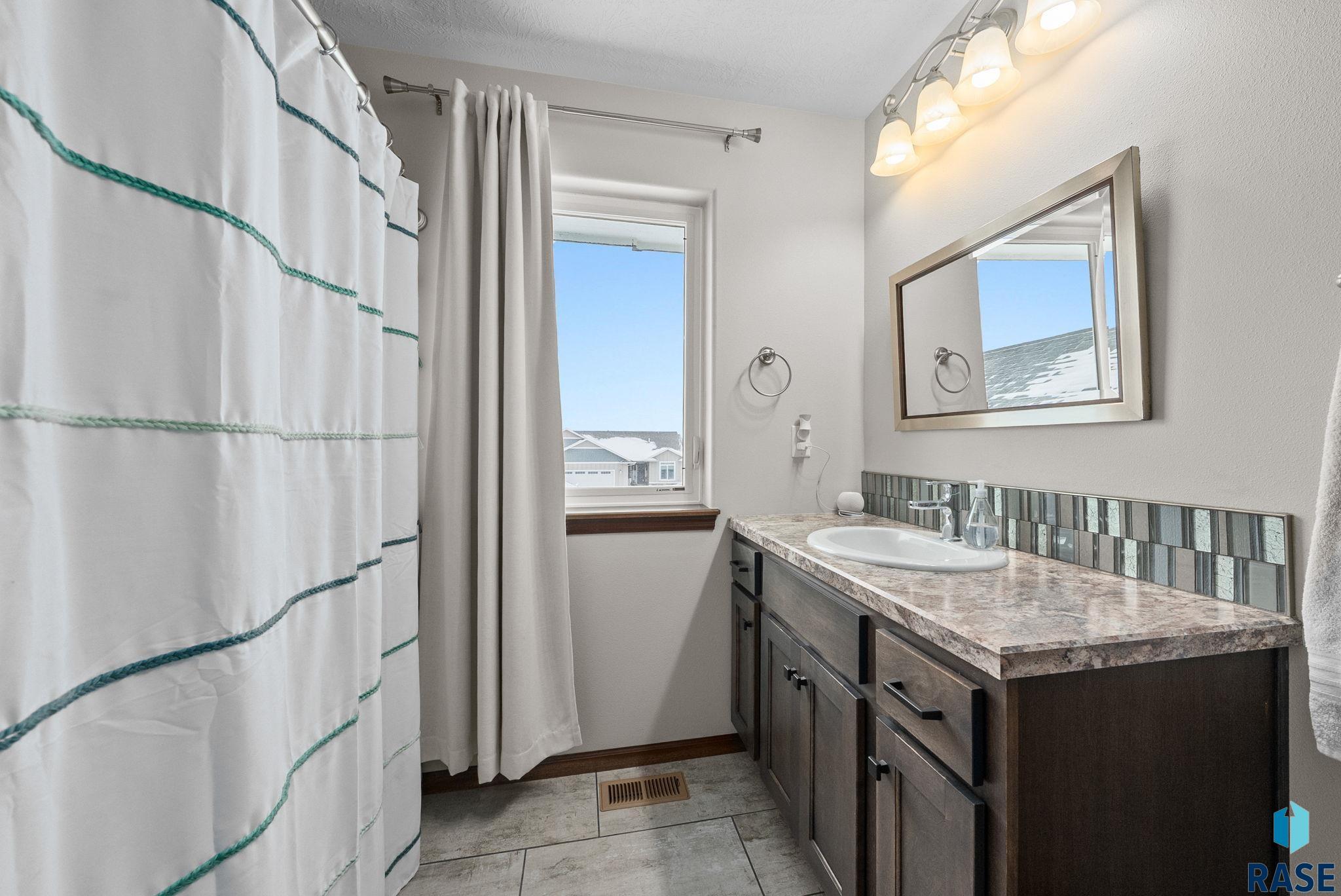 4417 W Delafield Cir