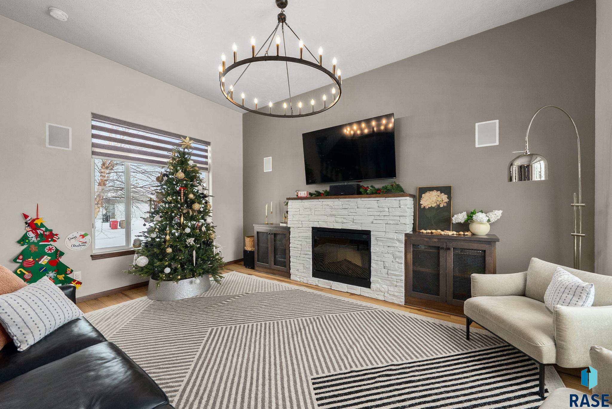 4417 W Delafield Cir