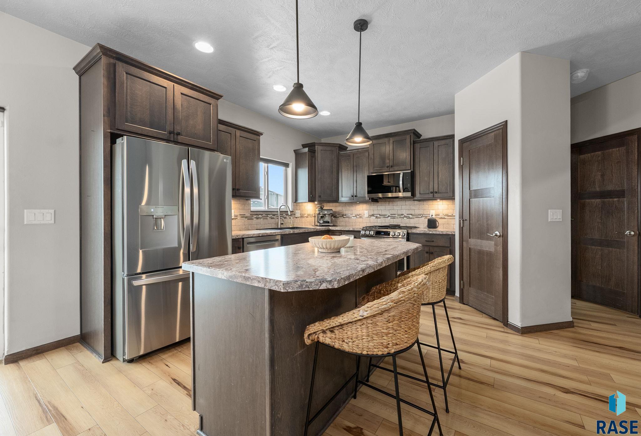 4417 W Delafield Cir