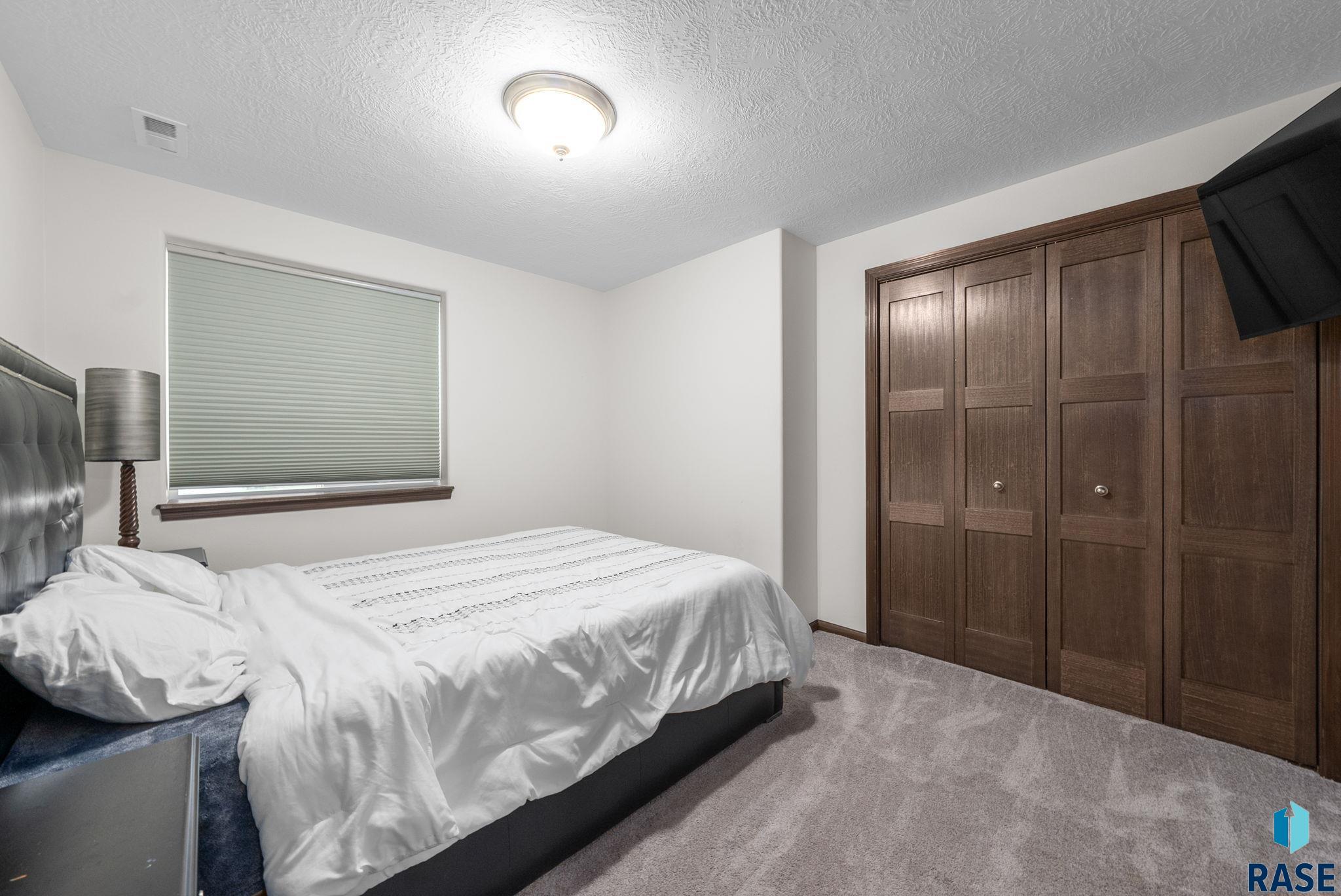 4417 W Delafield Cir