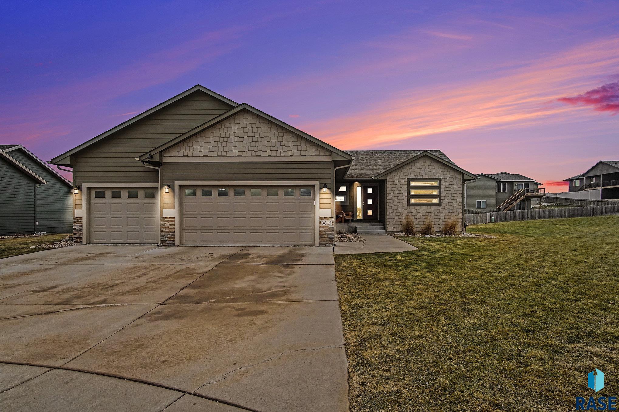 3812 S Attalia Ct