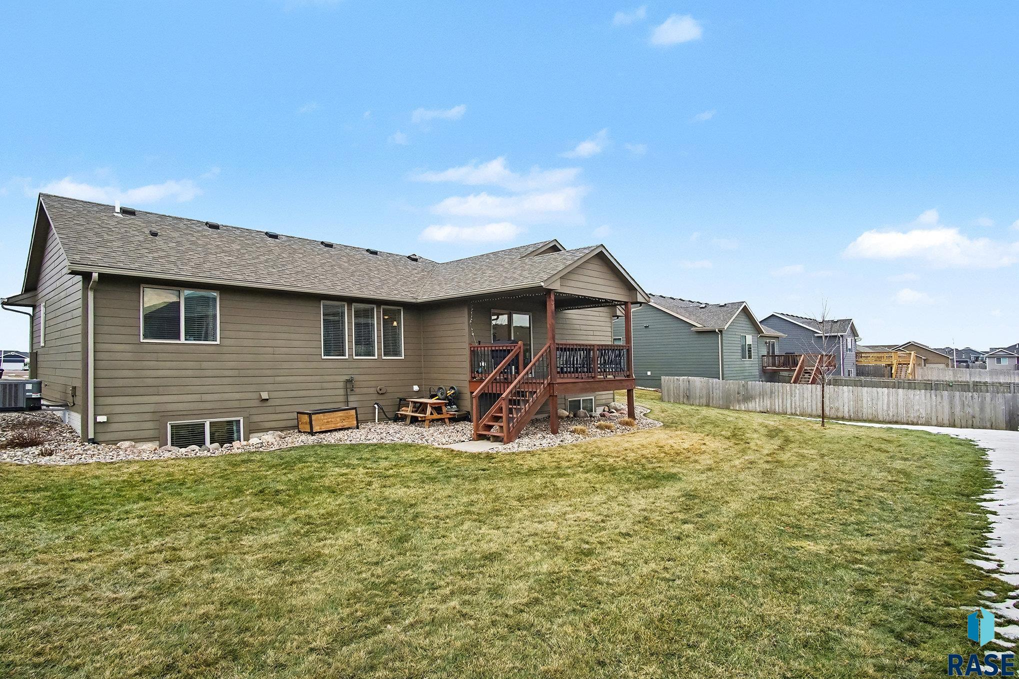 3812 S Attalia Ct