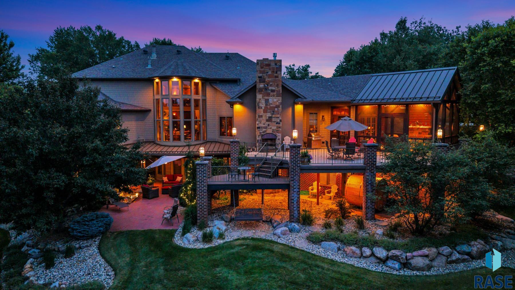 3001 S Bishop Jones Pl