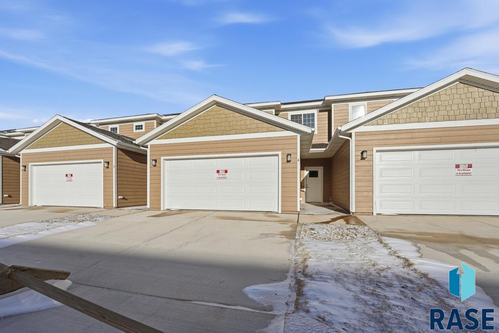 1263 N Marion Rd Unit: 4