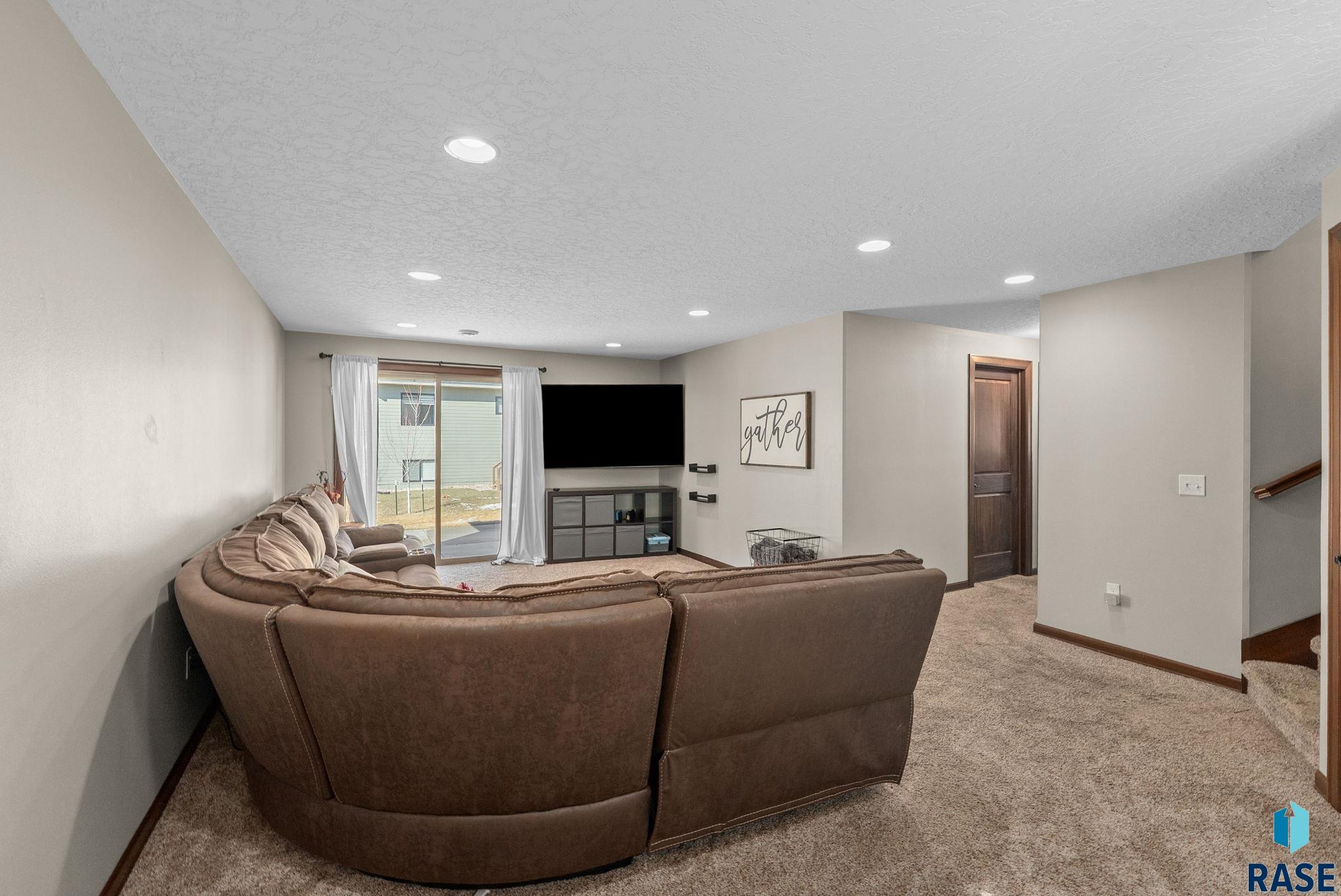 801 N Copper Ave