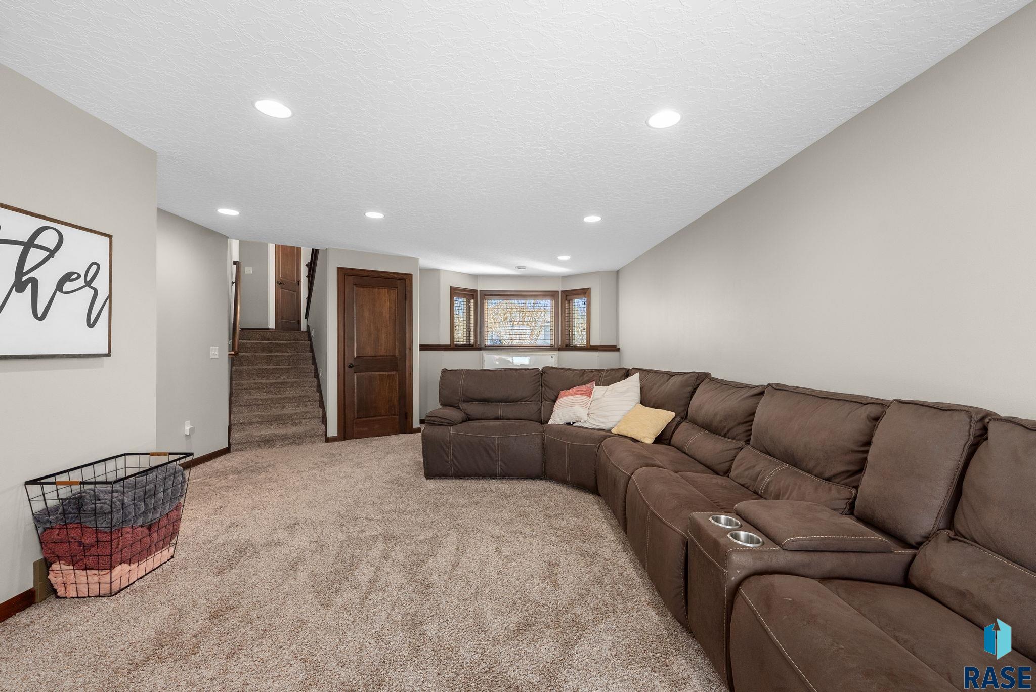 801 N Copper Ave