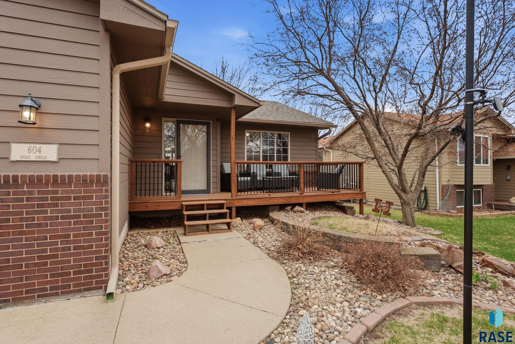 604 Quail Cir