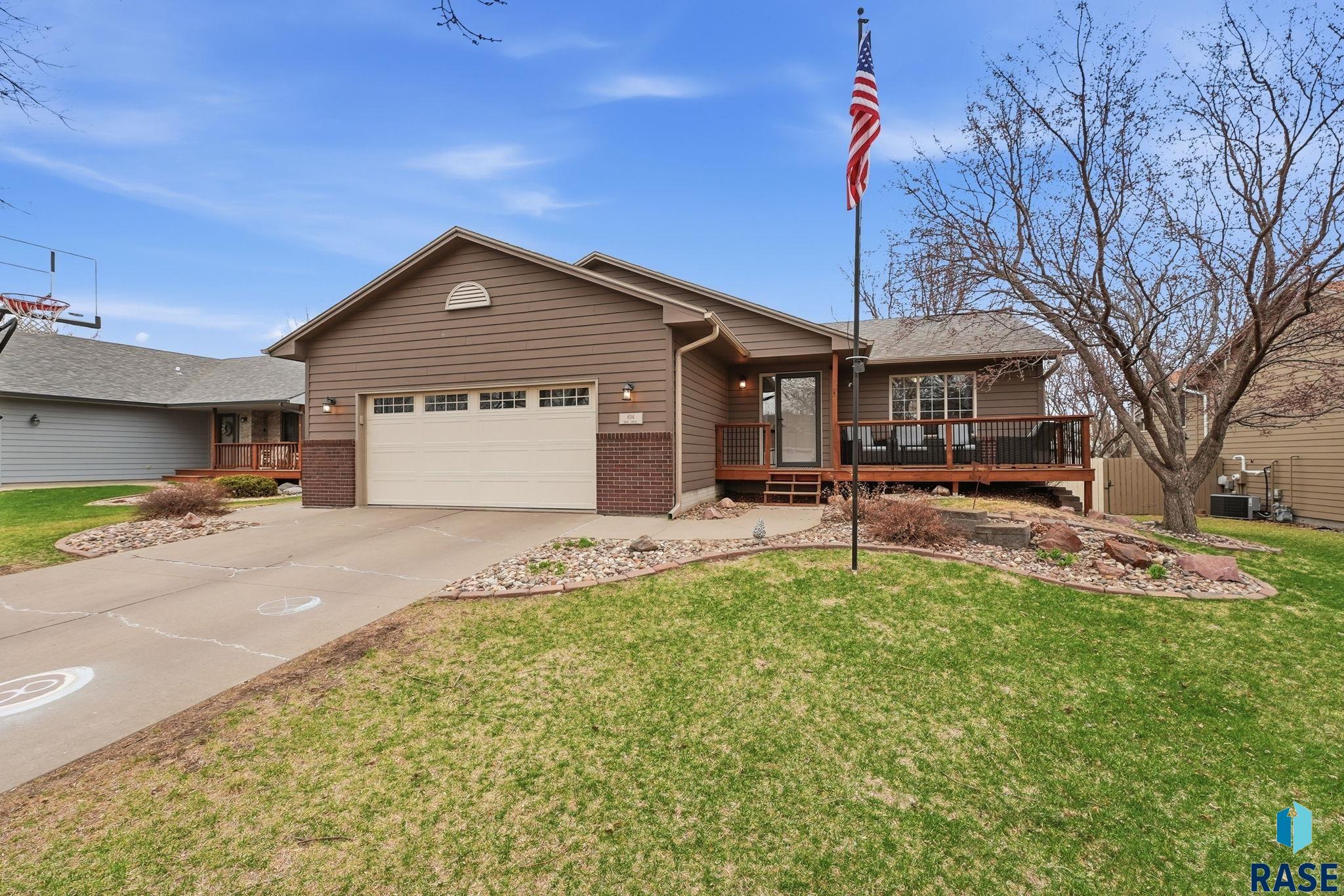 604 Quail Cir