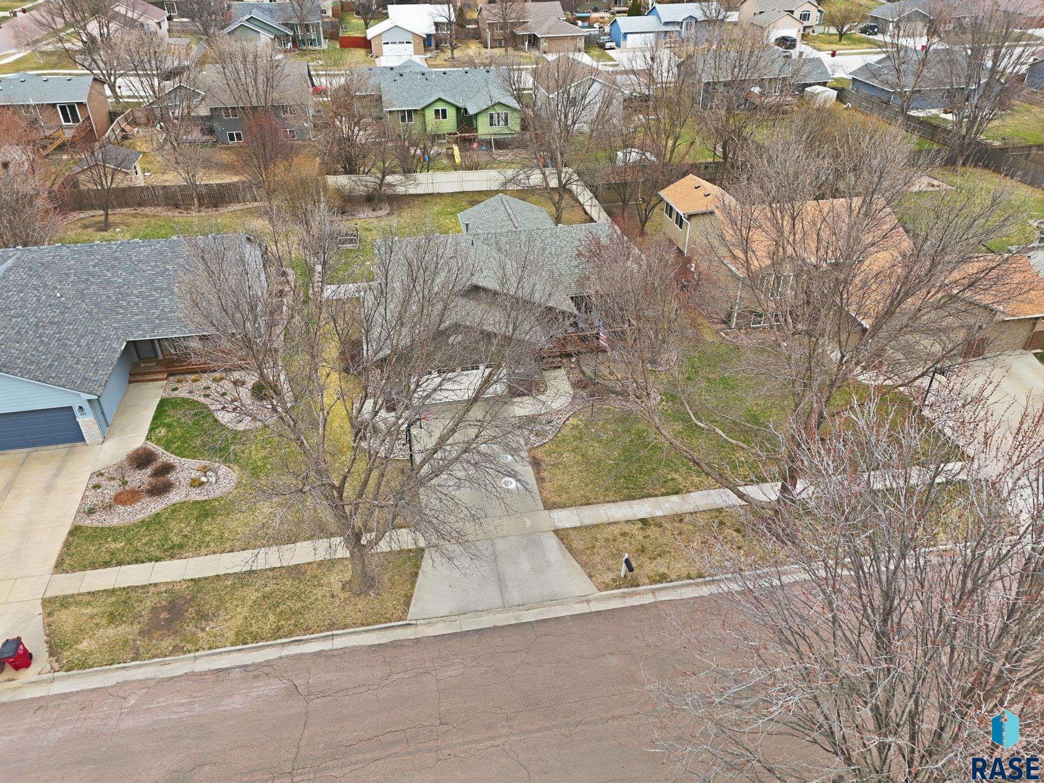 604 Quail Cir