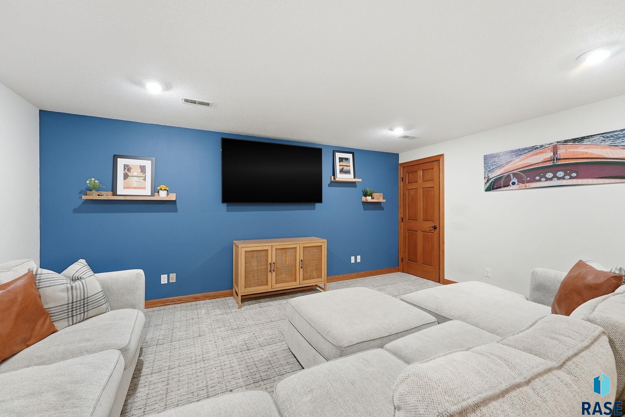 604 Quail Cir