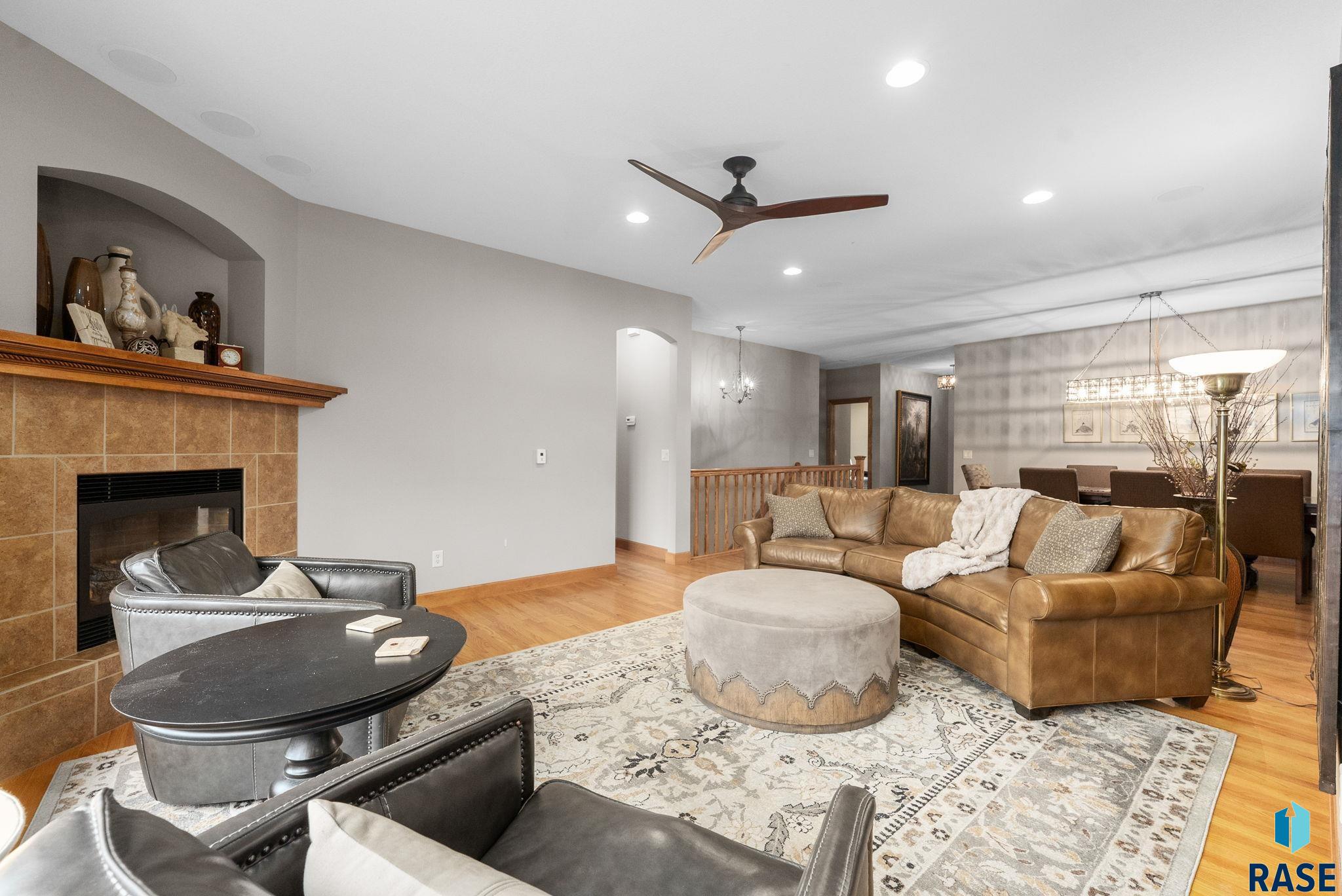 2603 S Big Timber Pl