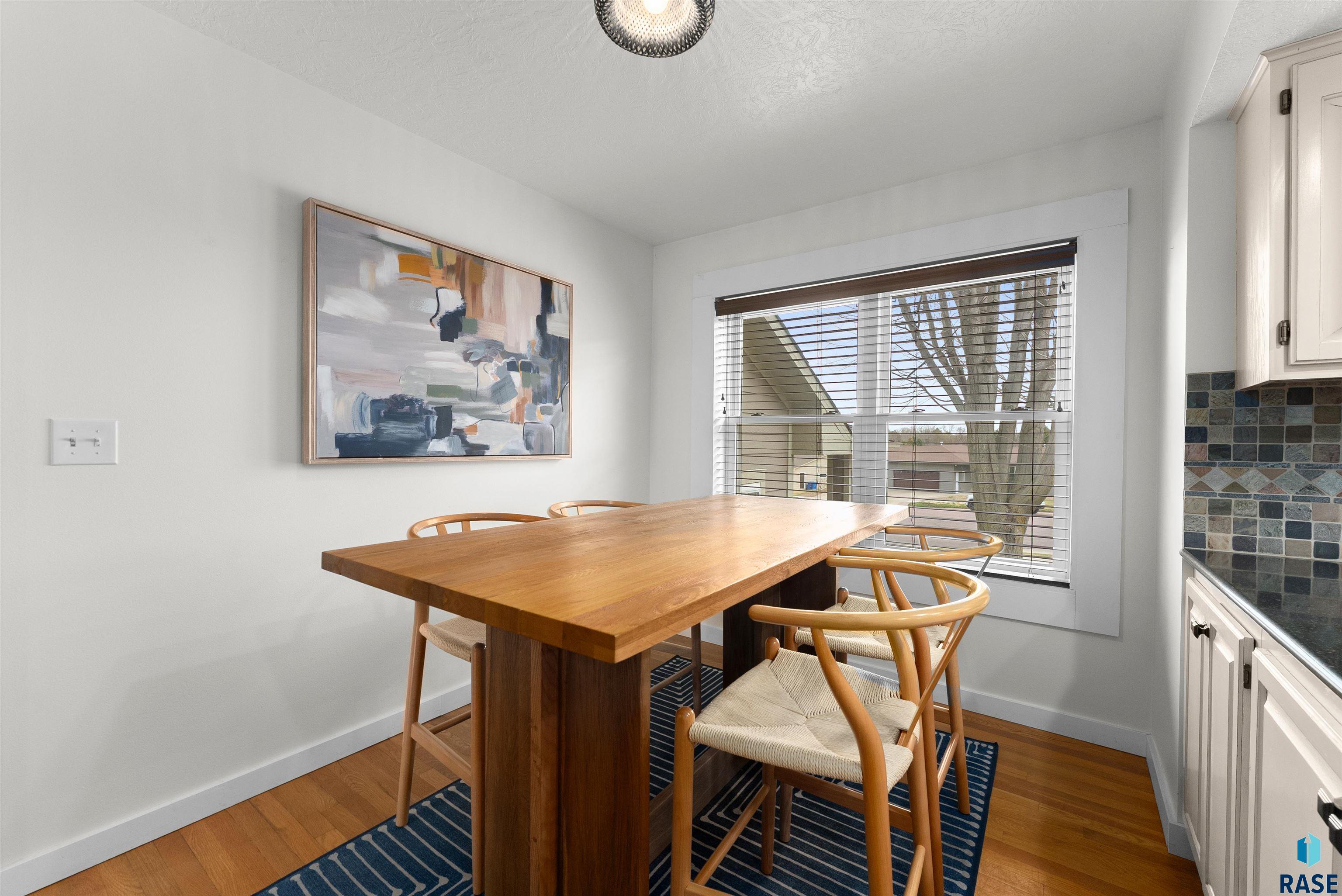 1123 E Plum Creek Cir