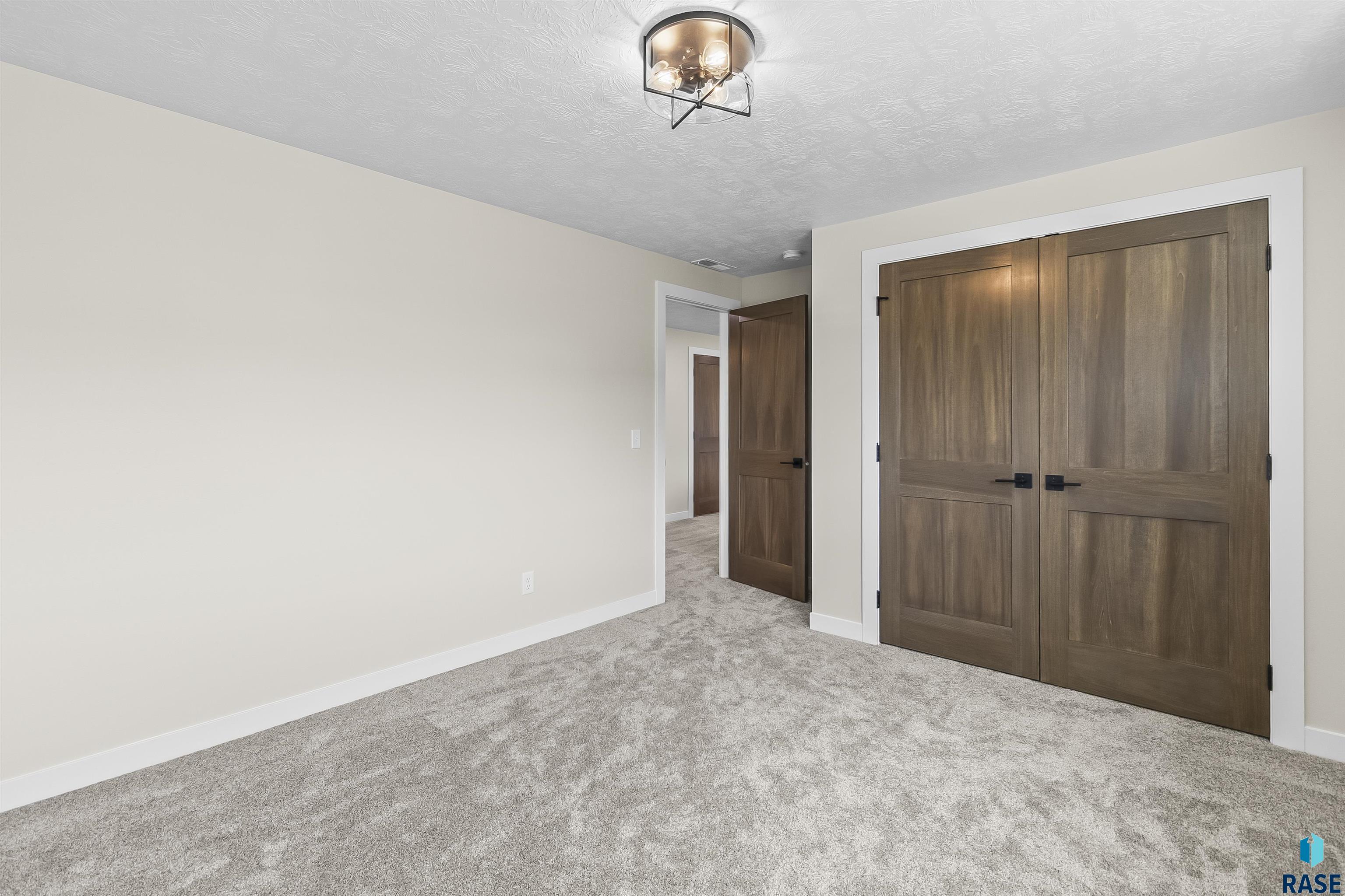 424 Andrew Ave