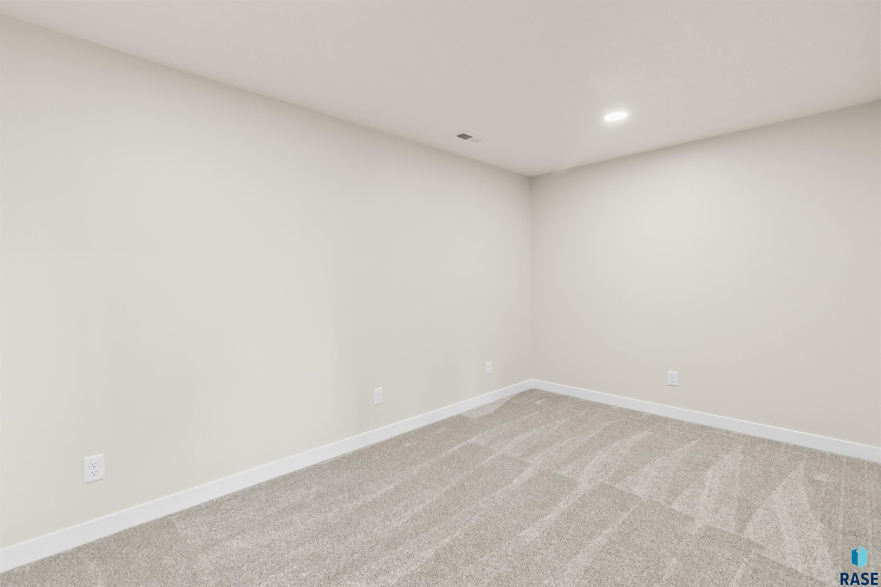 424 Andrew Ave