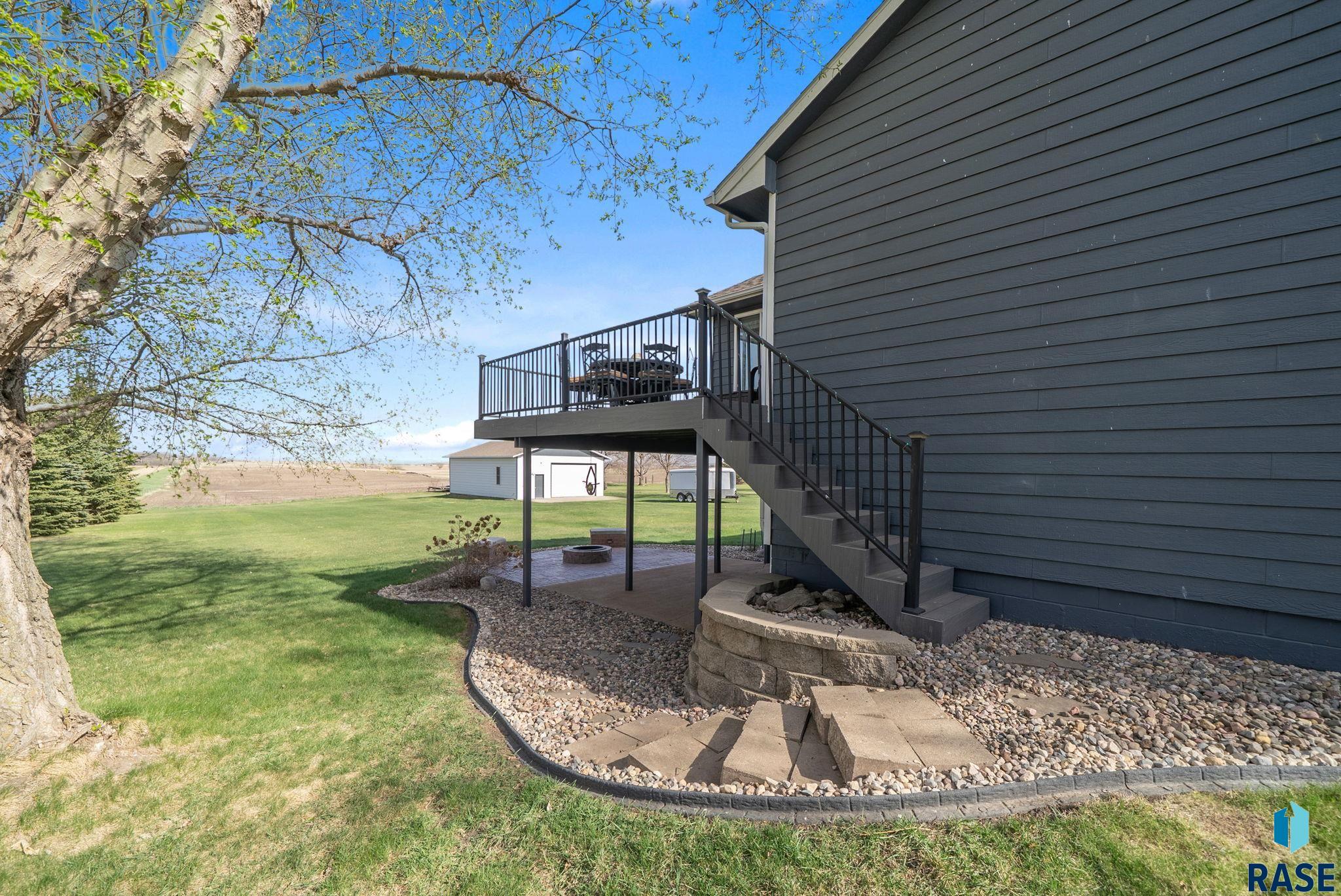 24404 View Dr