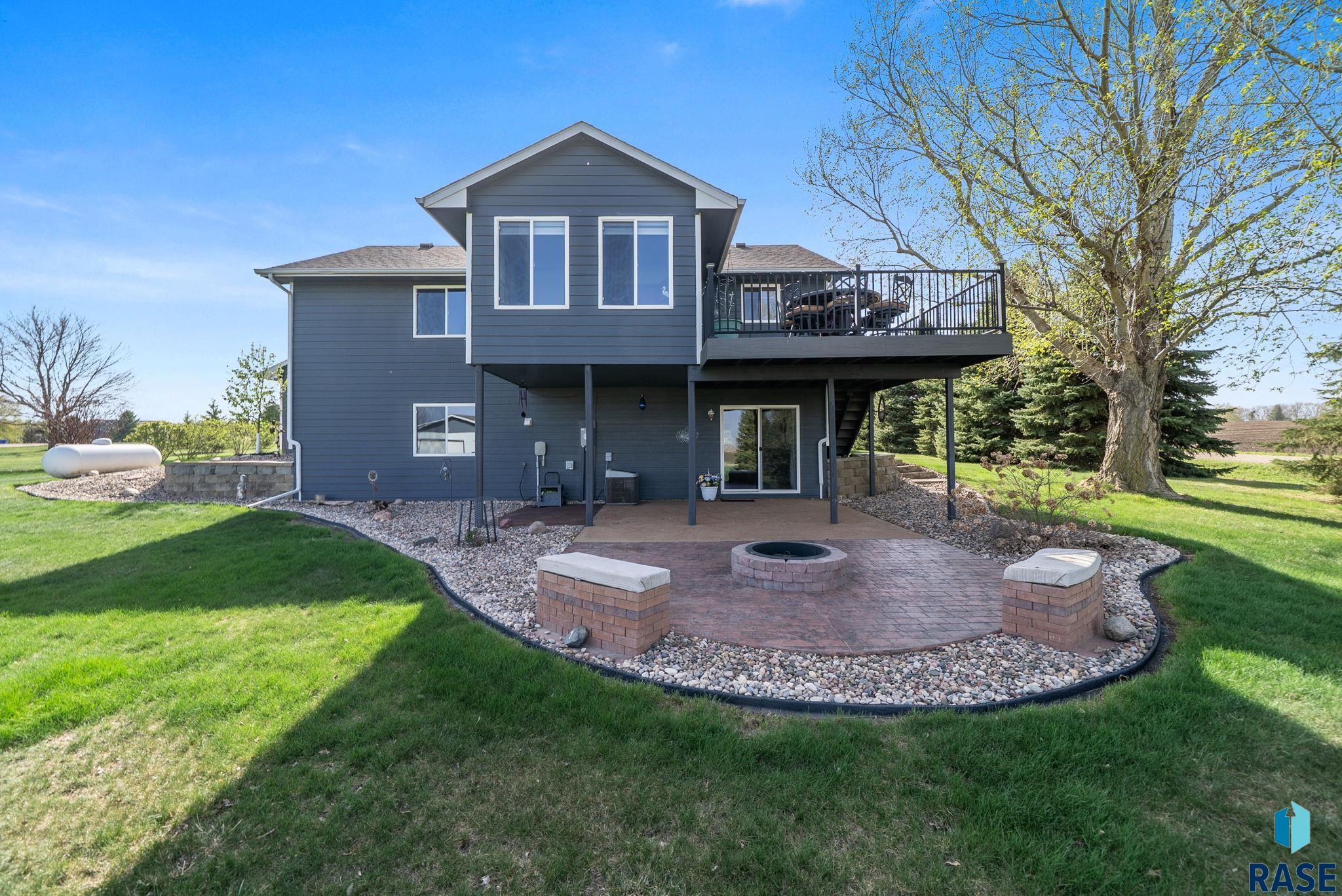 24404 View Dr