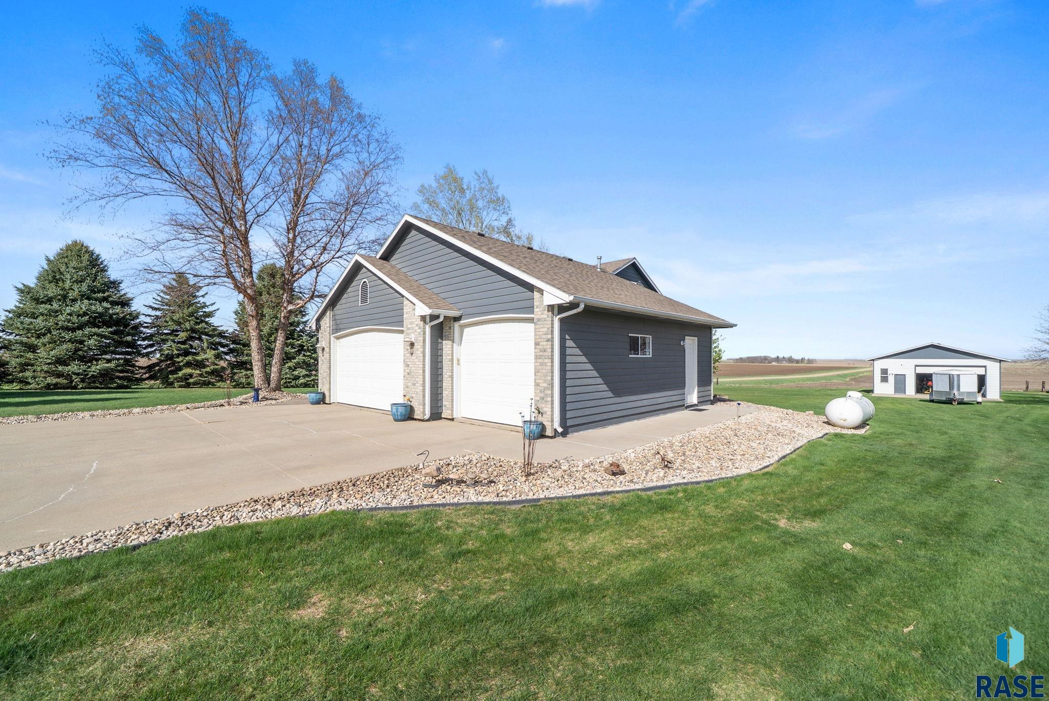 24404 View Dr