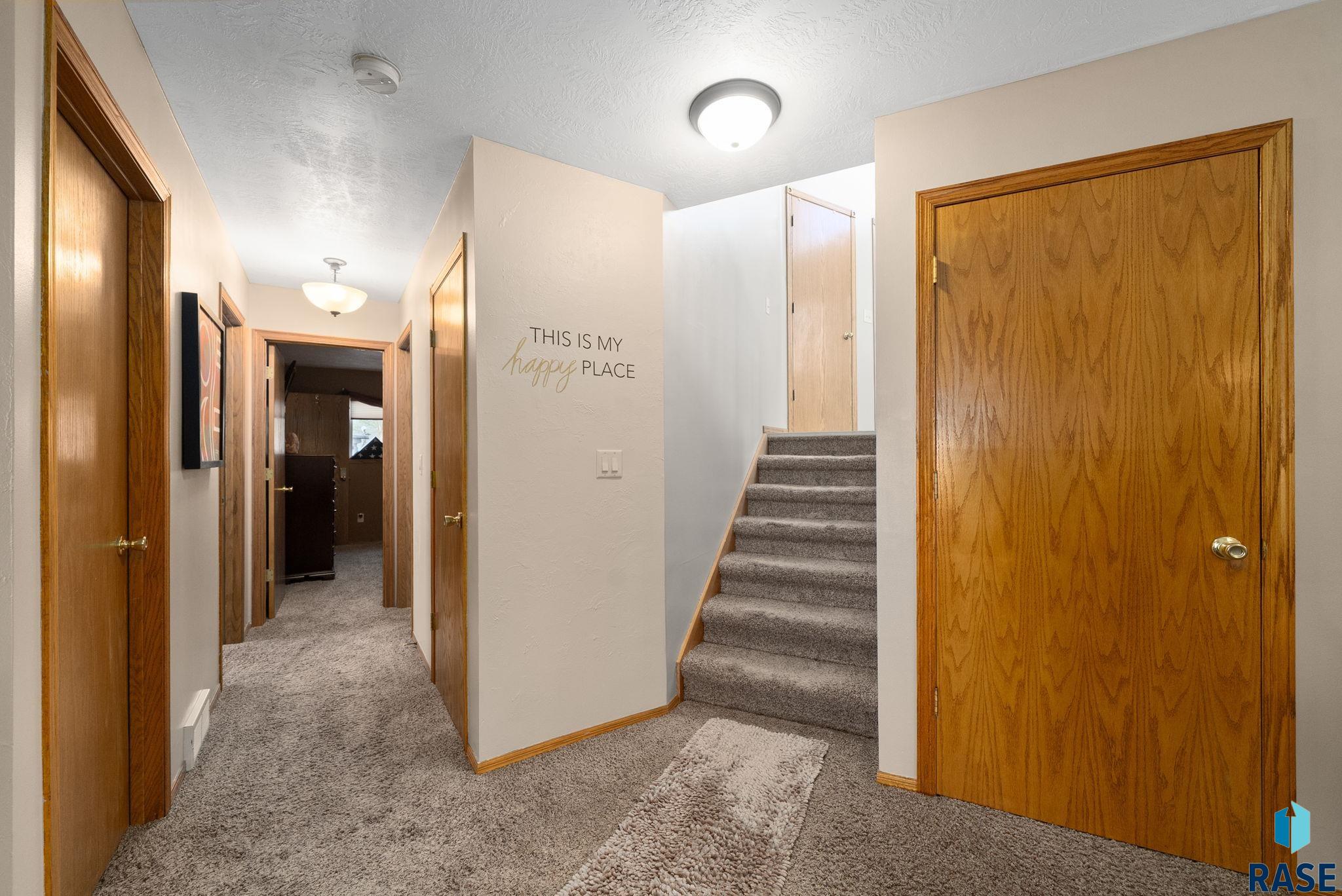 24404 View Dr