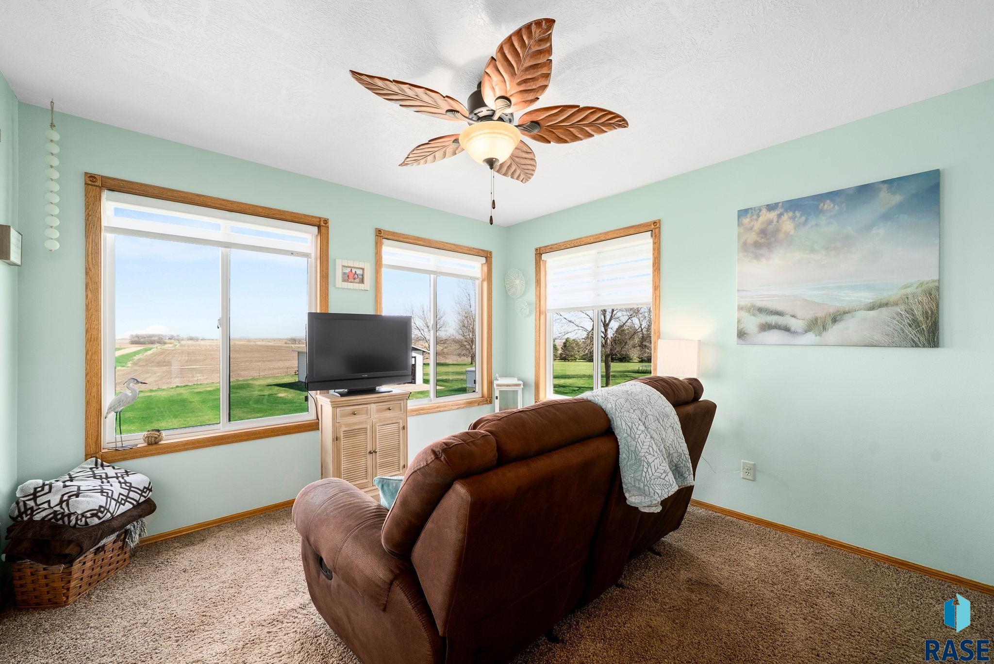 24404 View Dr