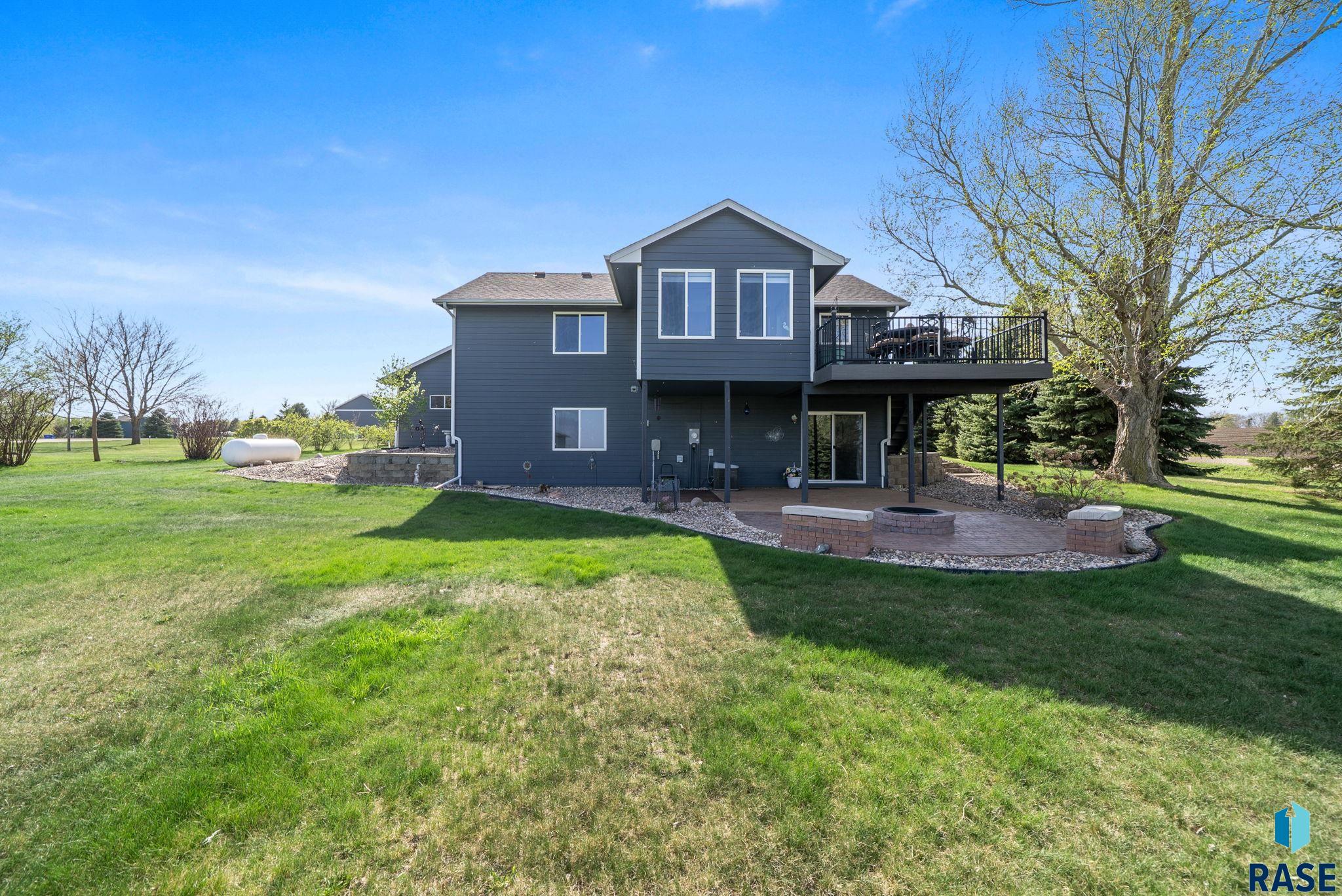 24404 View Dr