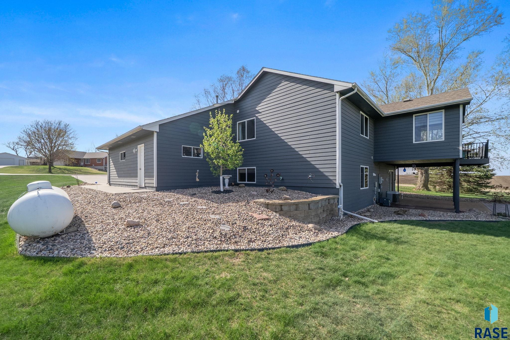 24404 View Dr