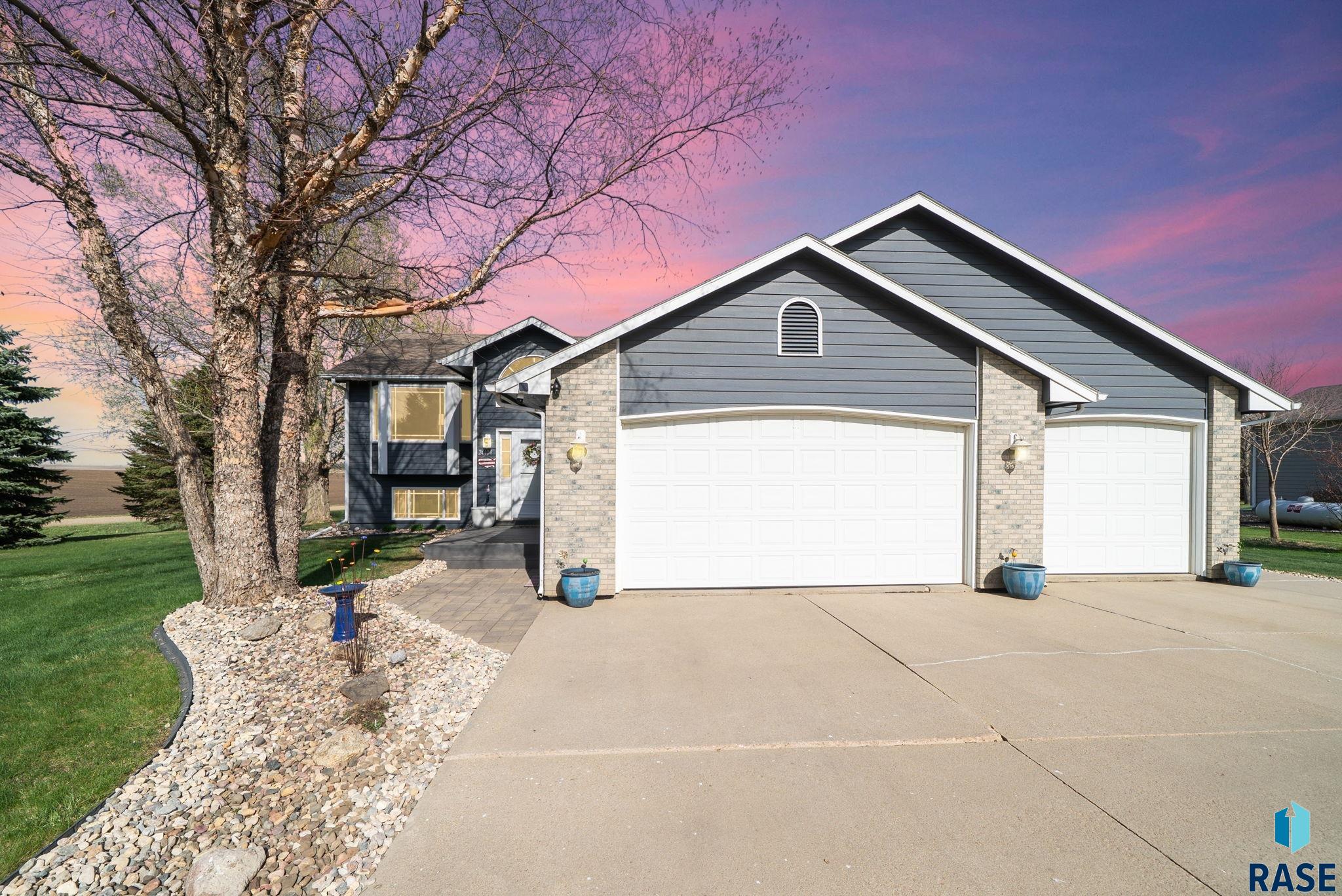 24404 View Dr