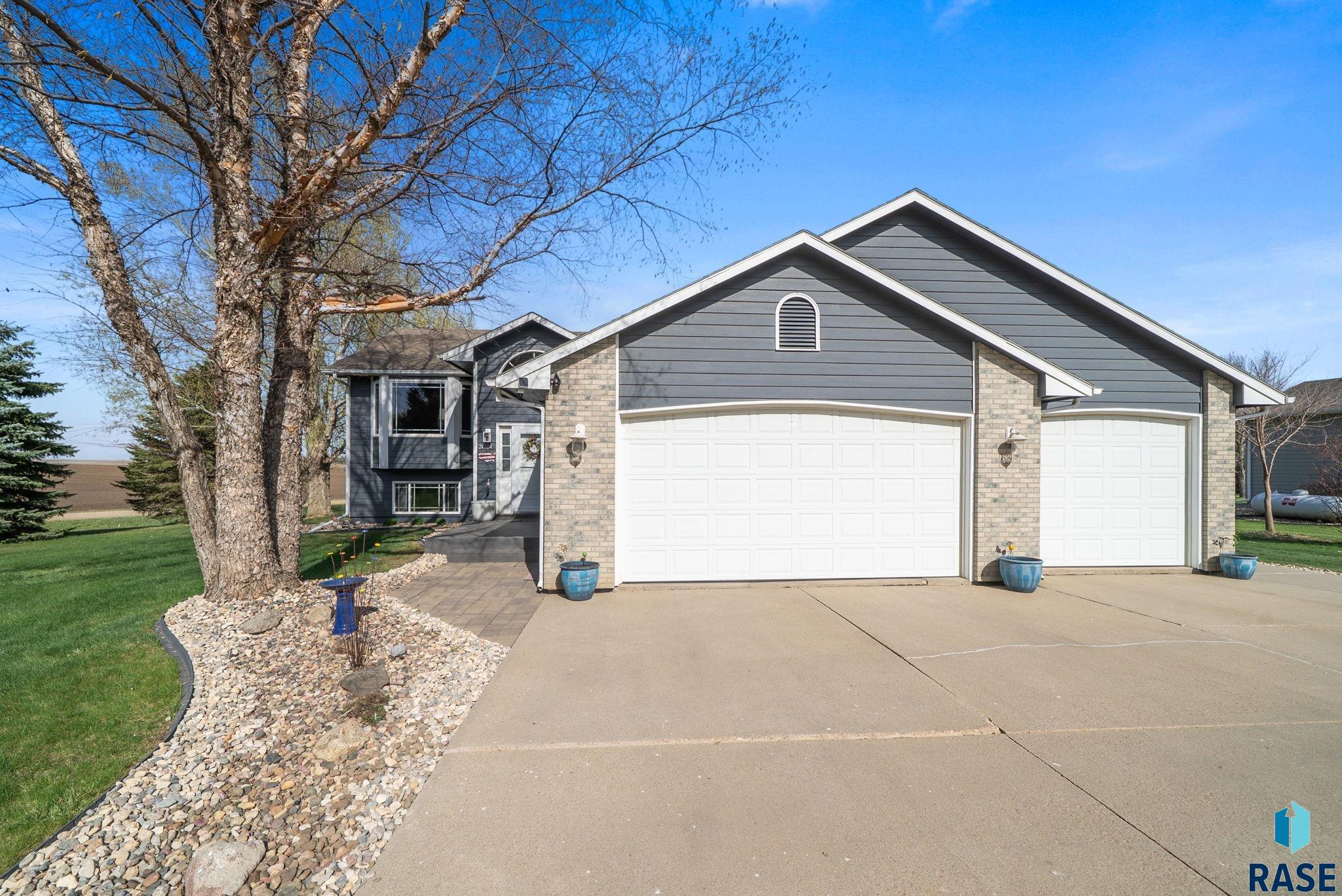 24404 View Dr