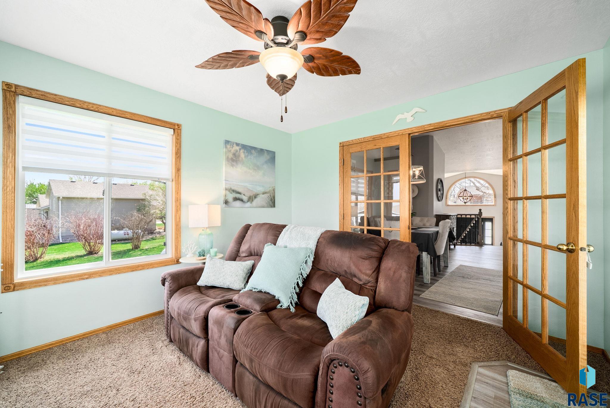 24404 View Dr