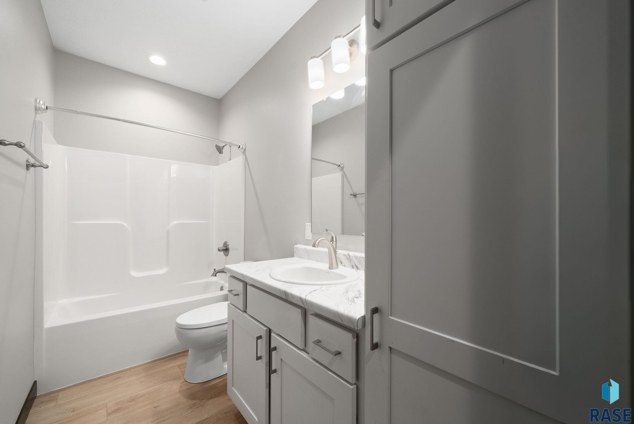 229 Devitt Dr