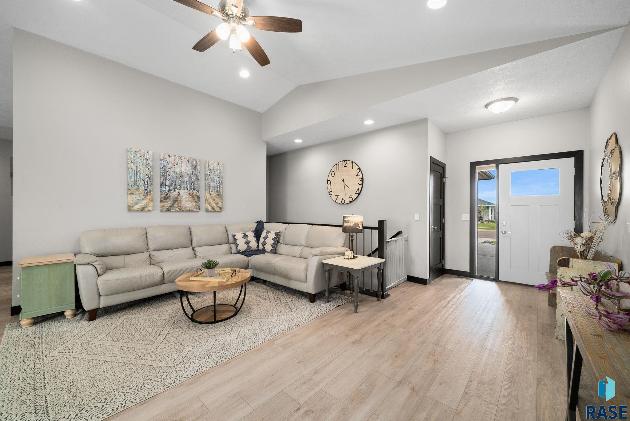 229 Devitt Dr