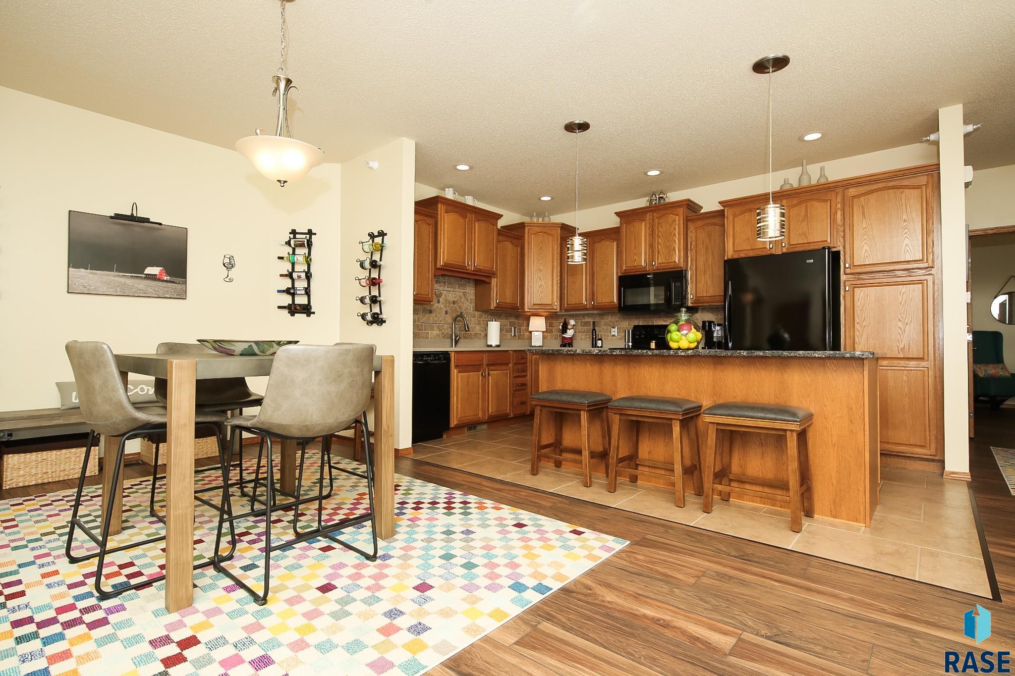 6106 S Avalon Ave Unit: A208