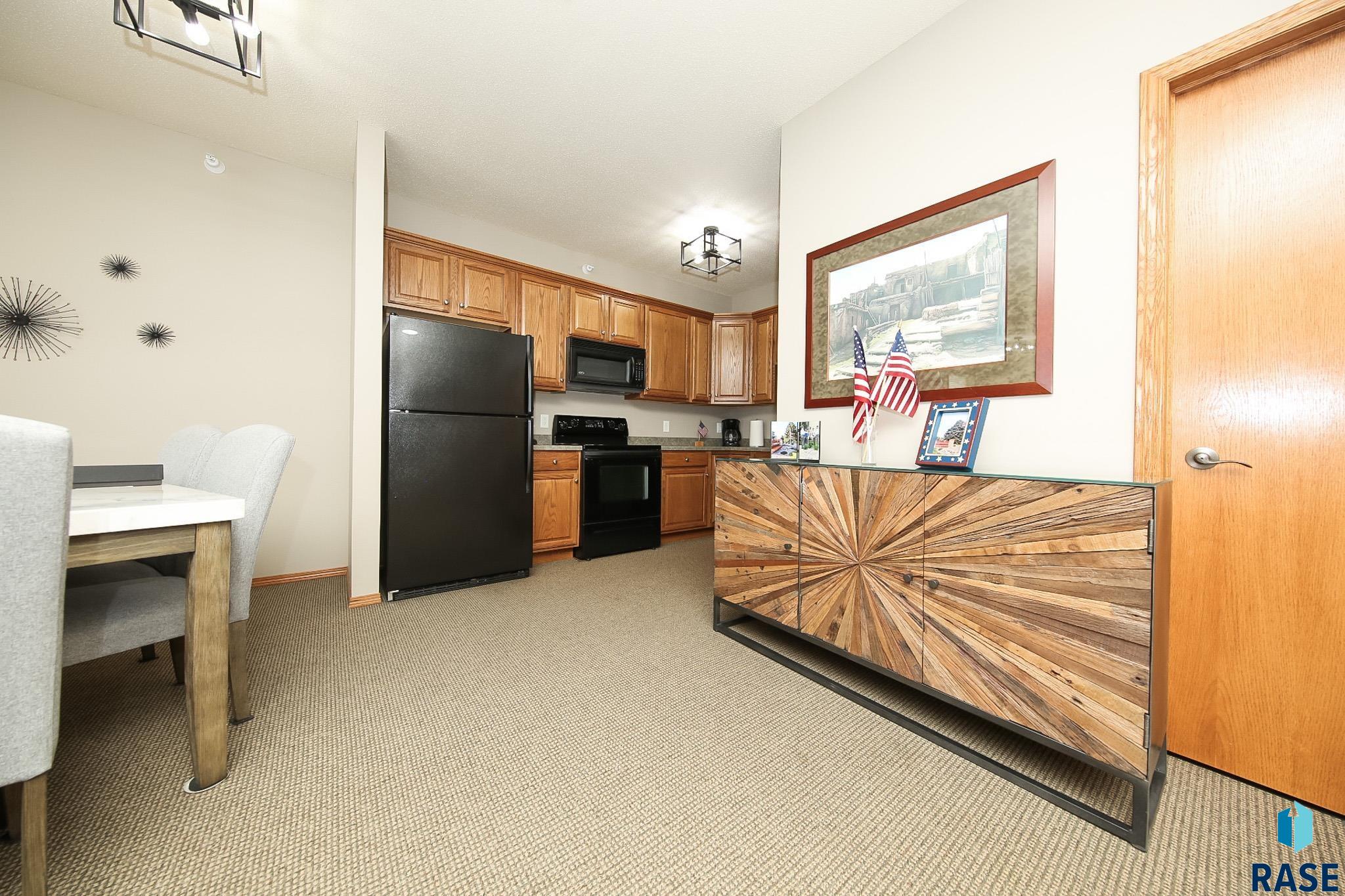 6106 S Avalon Ave Unit: A208