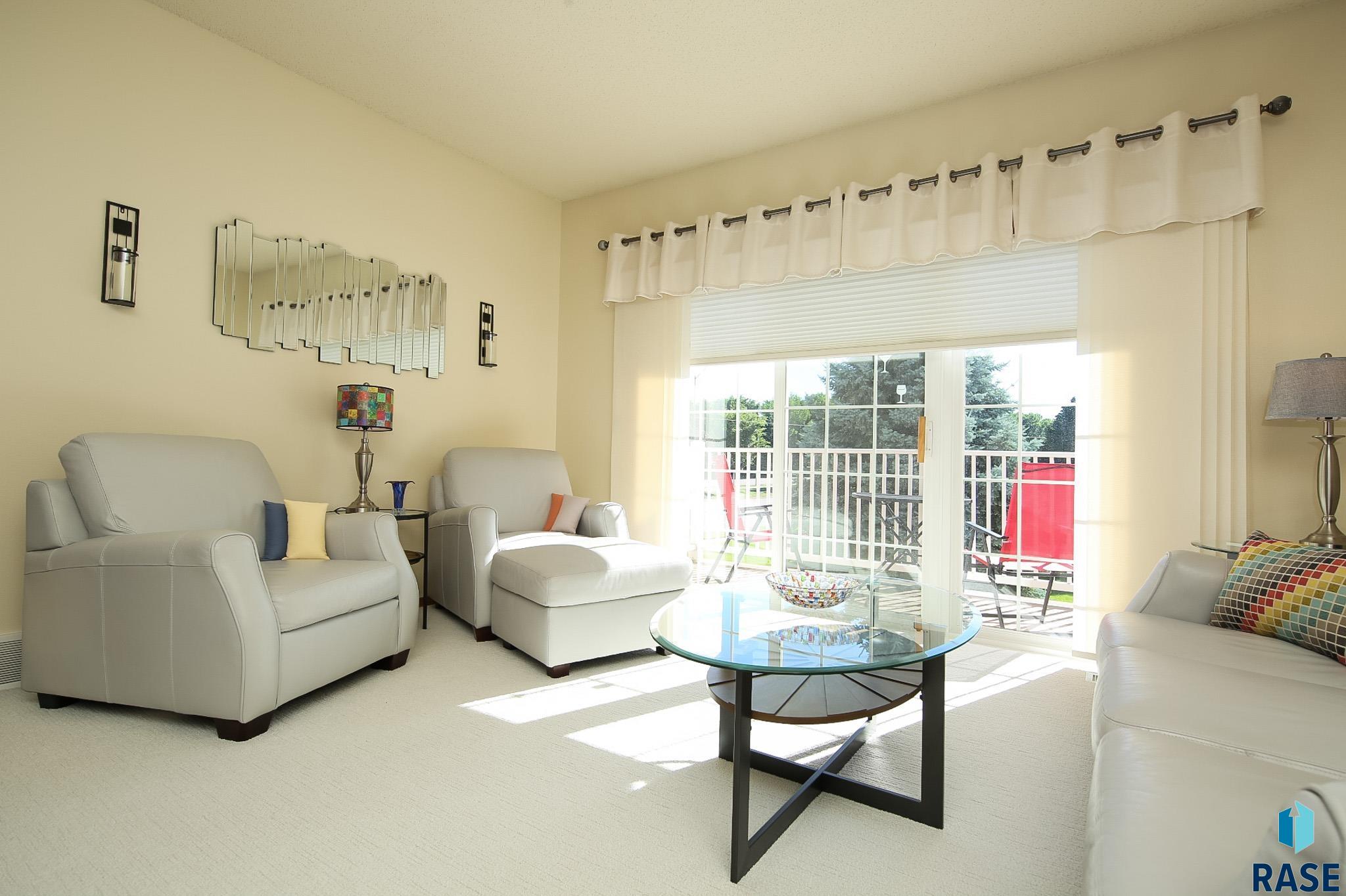 6106 S Avalon Ave Unit: A208
