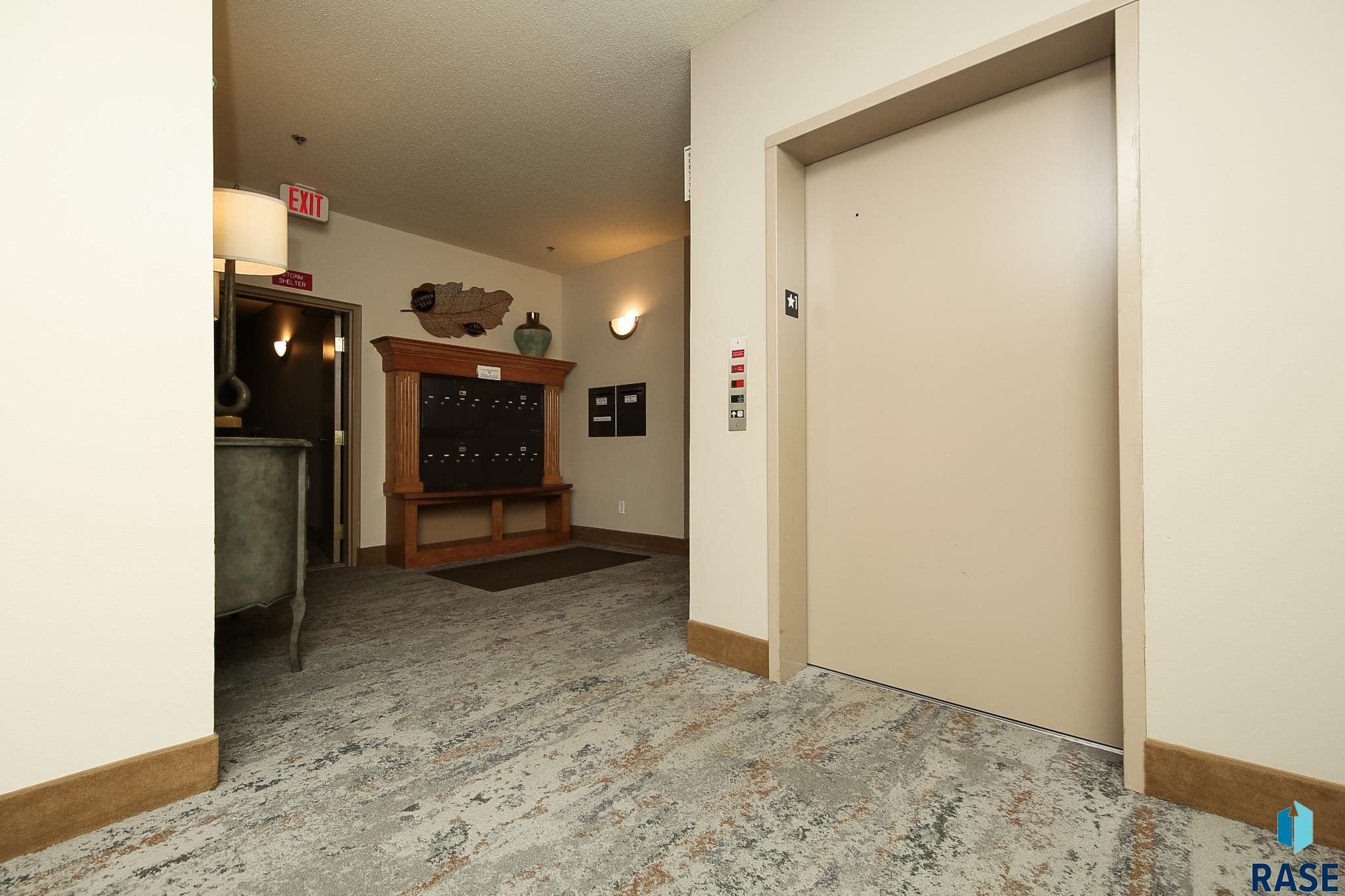 6106 S Avalon Ave Unit: A208