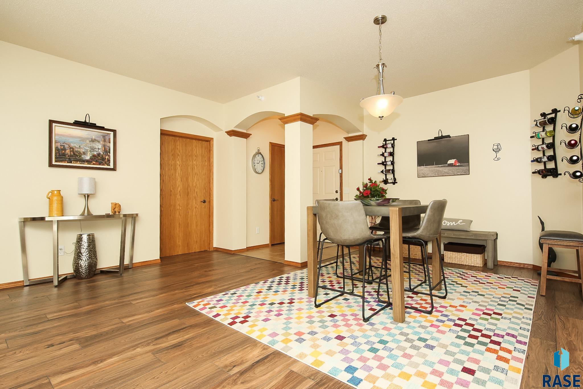 6106 S Avalon Ave Unit: A208