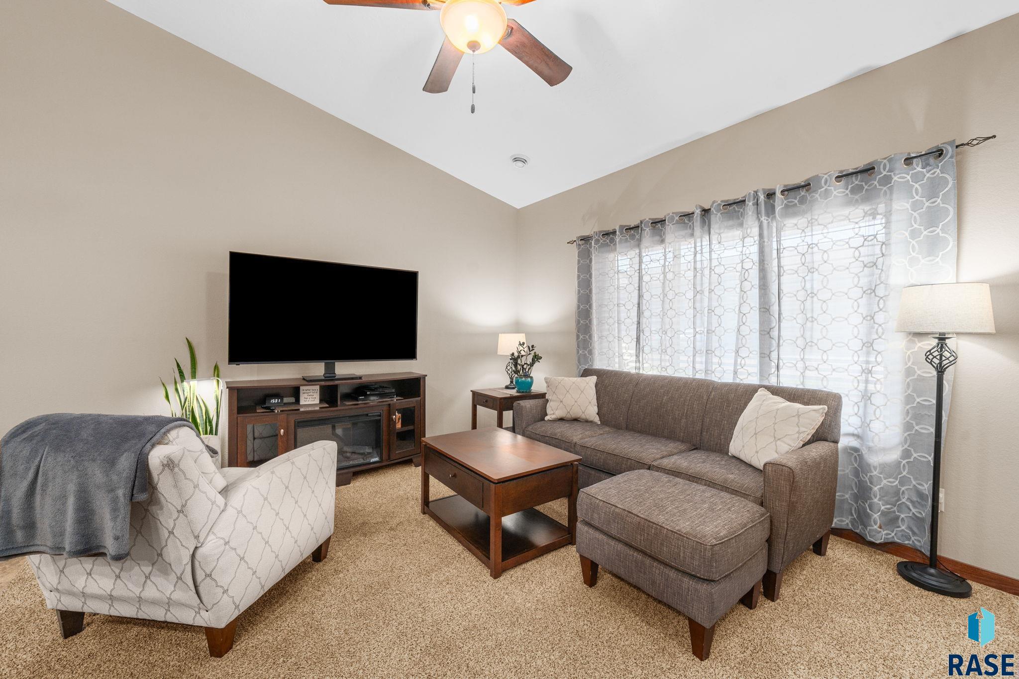 1006 Tanner Ct