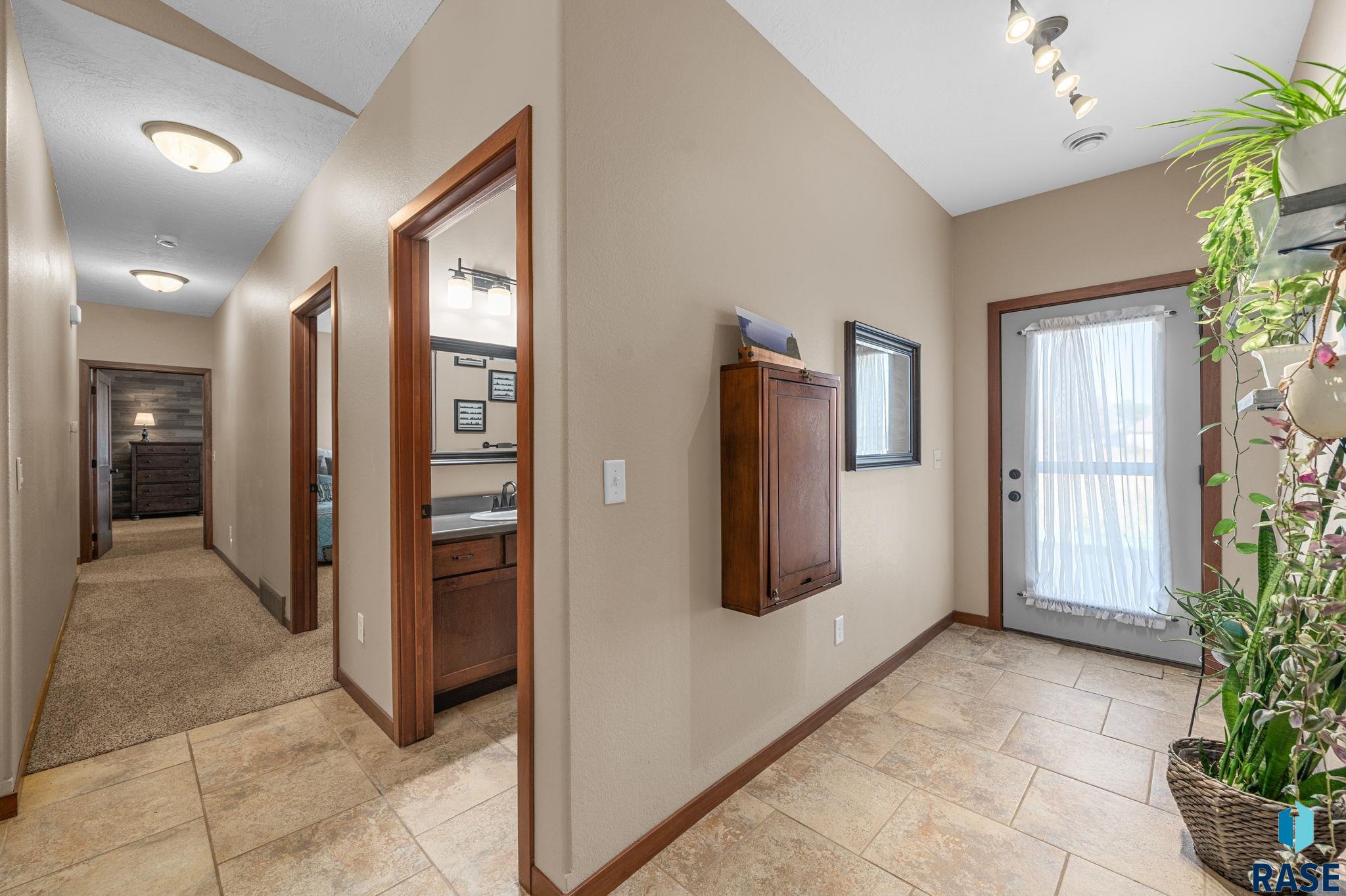 1006 Tanner Ct
