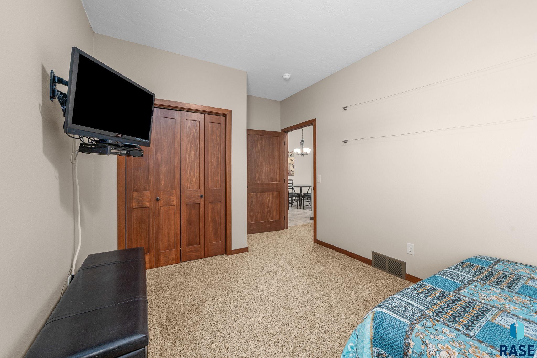 1006 Tanner Ct